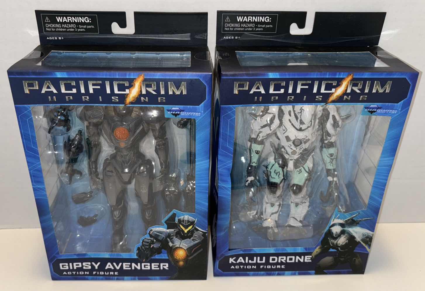 Photo 1 of NEW DIAMOND SELECT TOYS PACIFIC RIM UPRISING ACTION FIGURE 2-PACK, “GIPSY AVENGER” & “KAIJU DRONE”