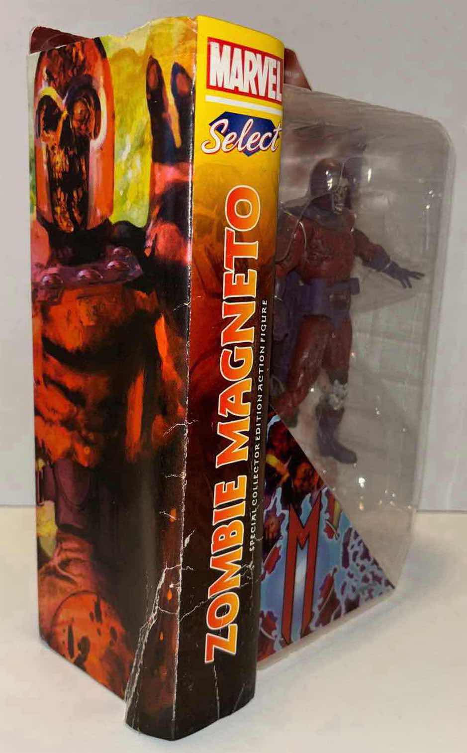Photo 3 of NEW DIAMOND SELECT 2014 MARVEL “ZOMBIE MAGNETO” SPECIAL COLLECTOR EDITION ACTION FIGURE & ACCESSORIES
