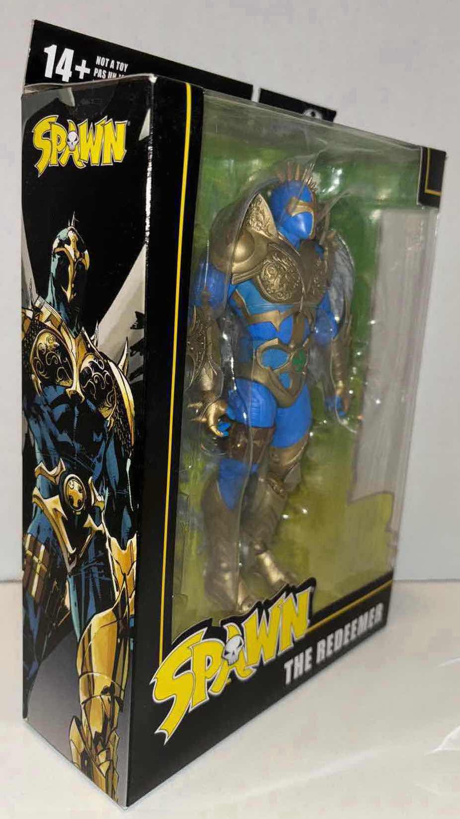 Photo 3 of NEW MCFARLANE TOYS SPAWN “THE REDEEMER” ACTION FIGURE & ACCESSORIES