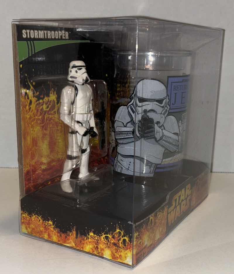 Photo 3 of NEW HASBRO STAR WARS RETURN OF THE JEDI CUP & STORMTROOPER ACTION FIGURE SET