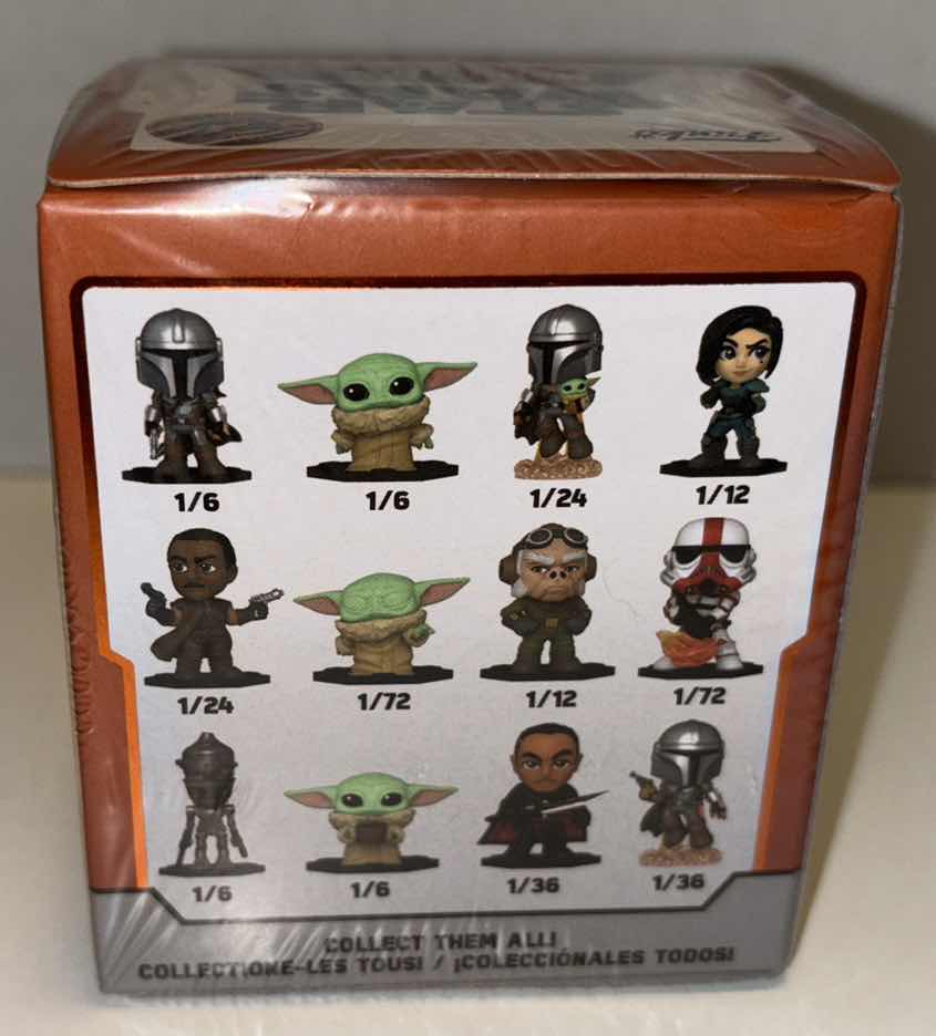 Photo 4 of NEW FUNKO STAR WARS THE MANDALORIAN MYSTERY MINIS BOBBLE-HEAD FIGURE 2-PACK BUNDLE