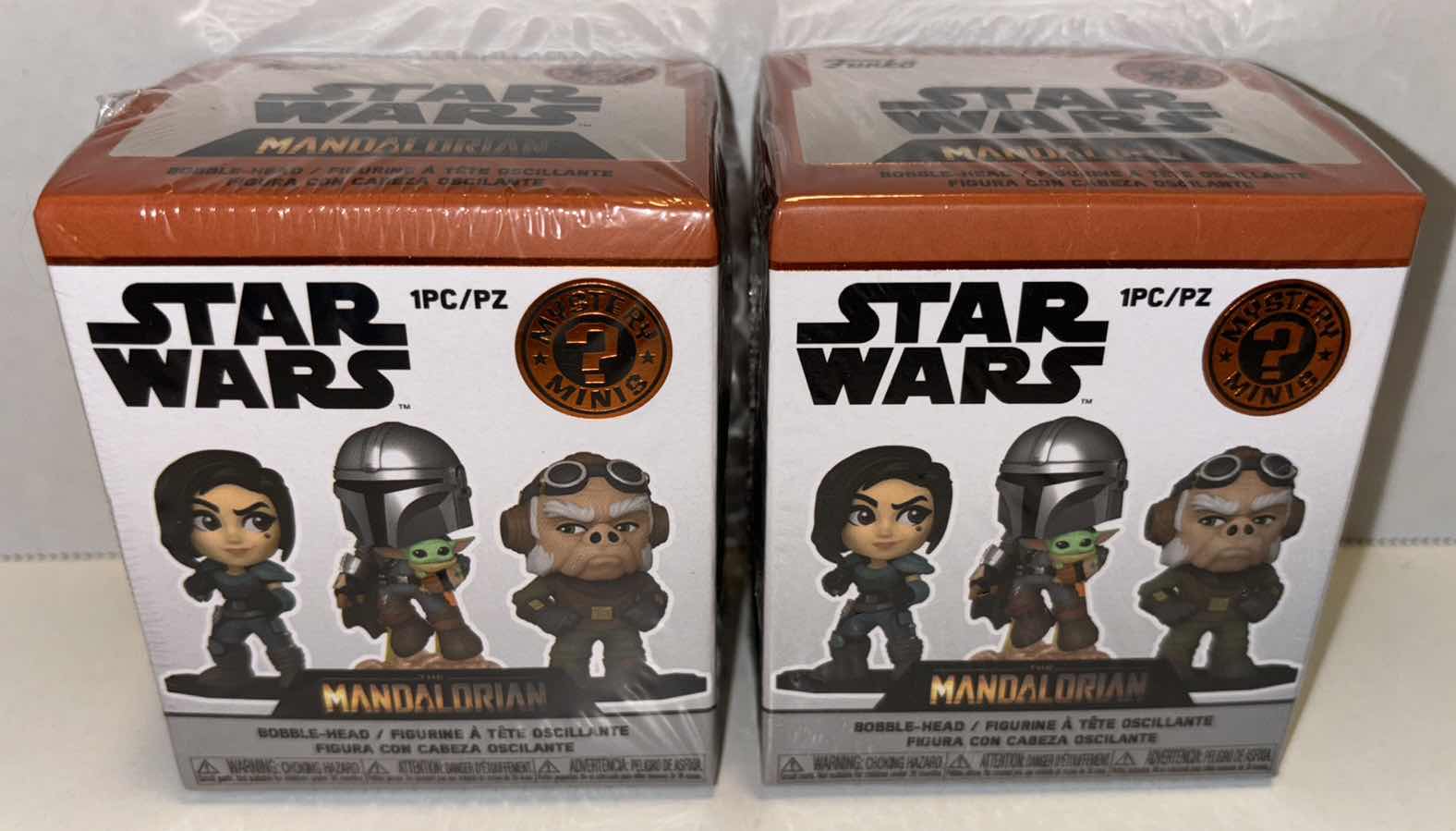 Photo 1 of NEW FUNKO STAR WARS THE MANDALORIAN MYSTERY MINIS BOBBLE-HEAD FIGURE 2-PACK BUNDLE