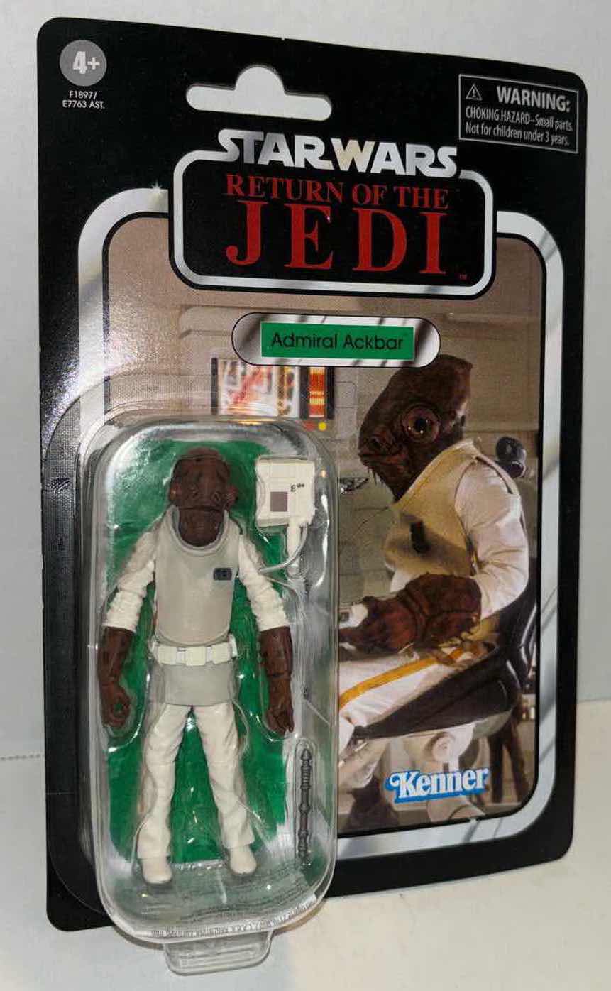 Photo 1 of NEW STAR WARS RETURN OF THE JEDI 3.75” THE VINTAGE COLLECTION ACTION FIGURE & ACCESSORIES, “ADMIRAL ACKBAR” (1)