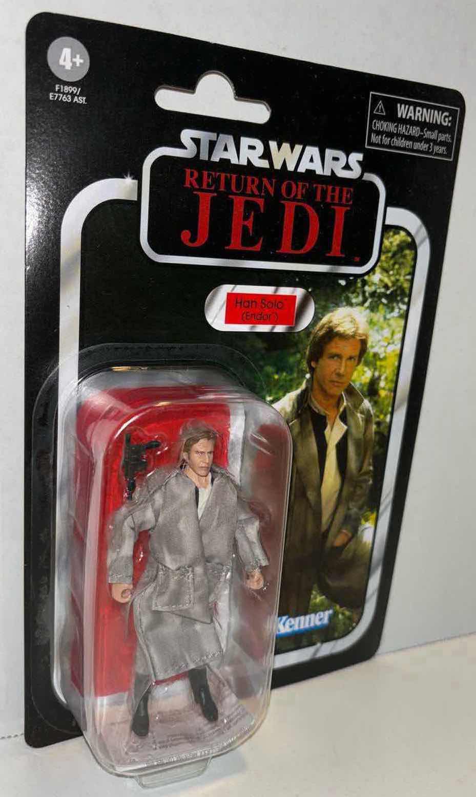 Photo 1 of NEW STAR WARS RETURN OF THE JEDI 3.75” THE VINTAGE COLLECTION ACTION FIGURE & ACCESSORIES, “HAN SOLO (ENDOR)” (1)