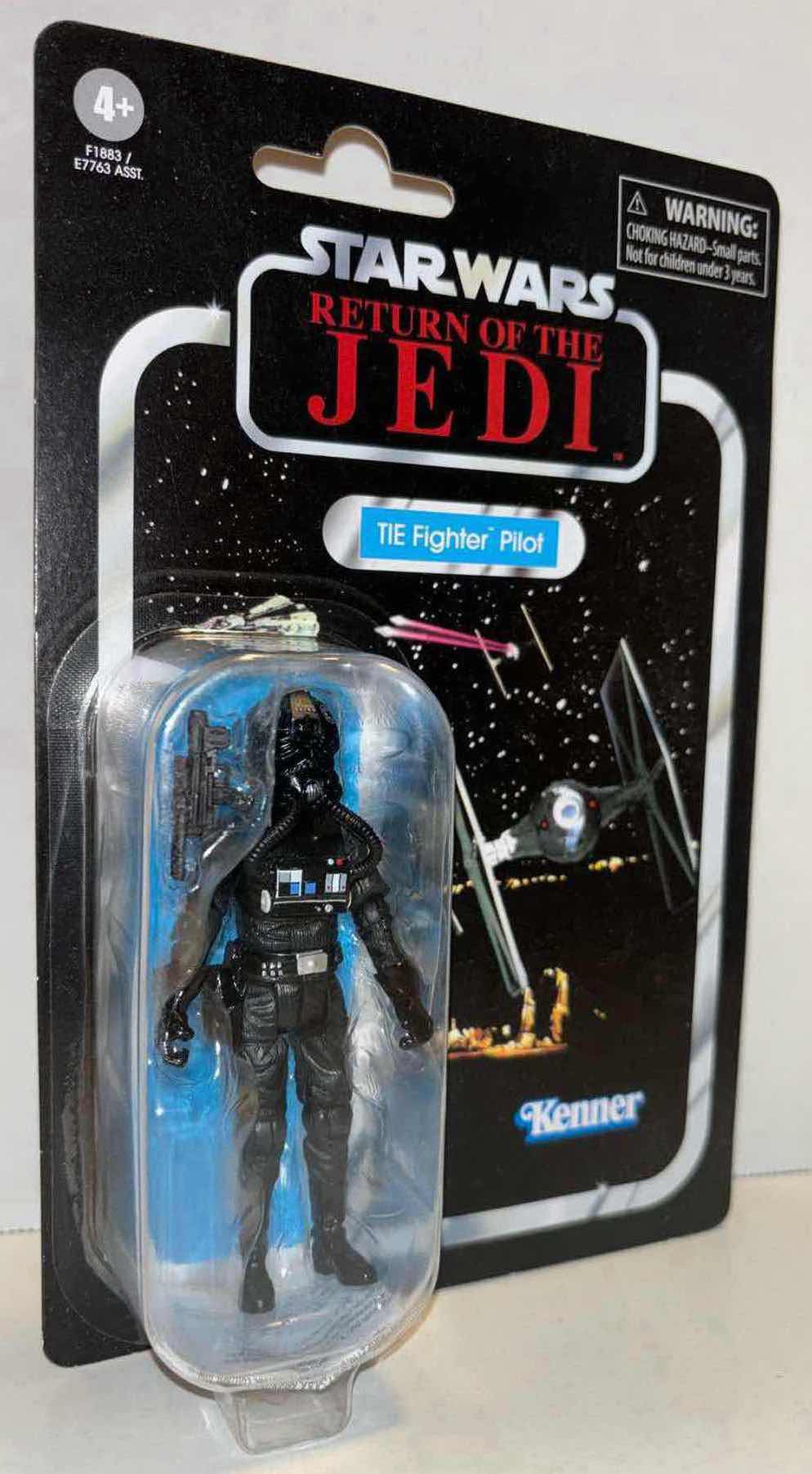 Photo 1 of NEW STAR WARS RETURN OF THE JEDI 3.75” THE VINTAGE COLLECTION ACTION FIGURE & ACCESSORIES, “TIE FIGHTER PILOT” (1)