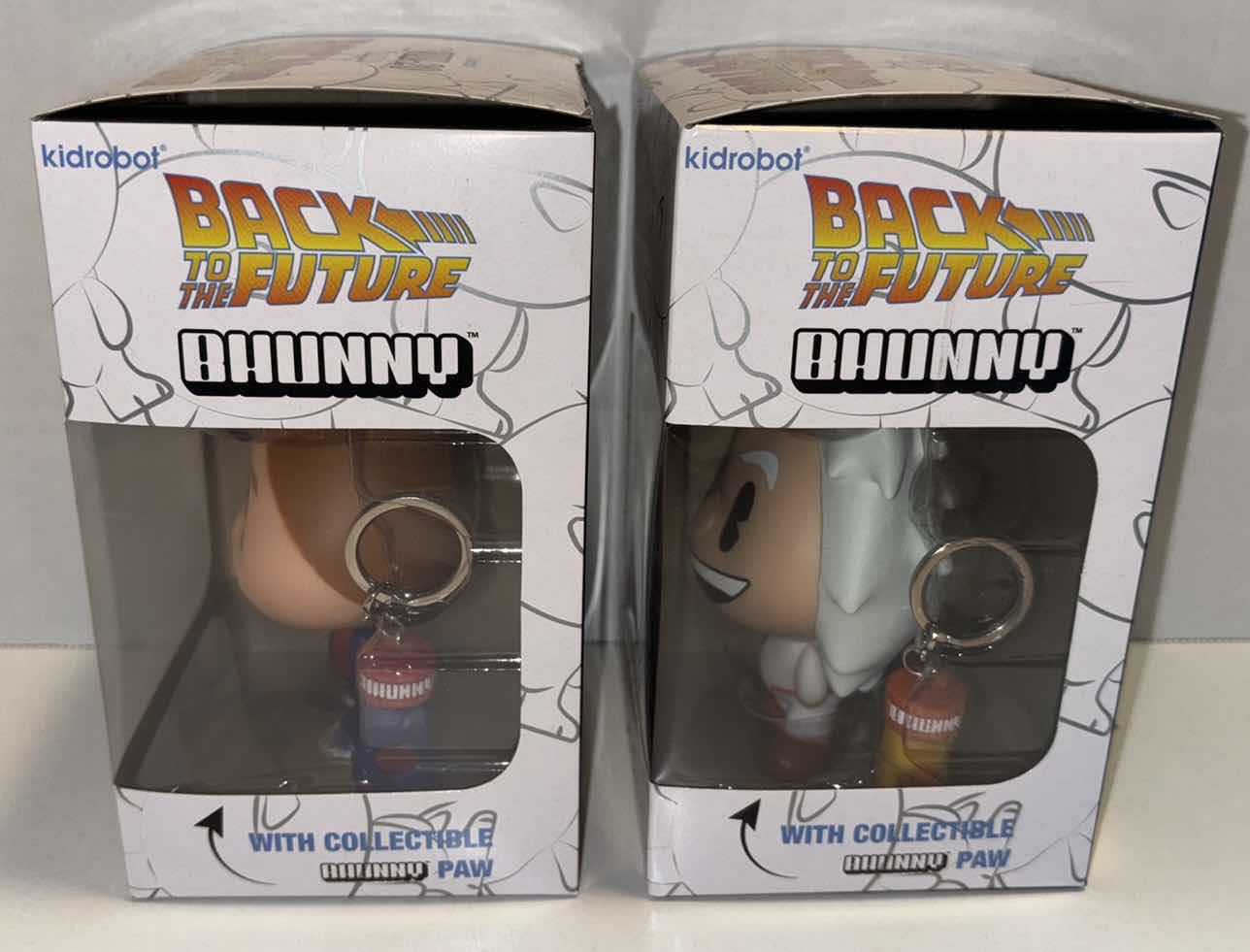 Photo 4 of NEW KIDROBOT BACK TO THE FUTURE 2-PACK BHUNNY 4” VINYL FIGURE, MARTY MCFLY & DOC BROWN W BHUNNY PAW KEYCHAIN
