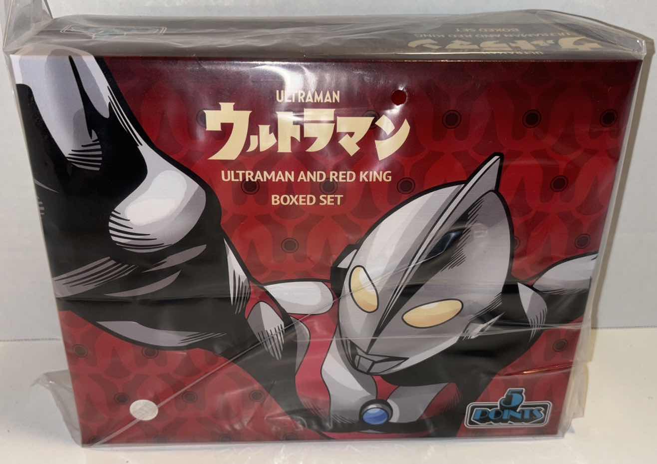 Photo 1 of NEW MEZCO TOYZ 5 POINTS ULTRAMAN AND RED KING BOXED SET