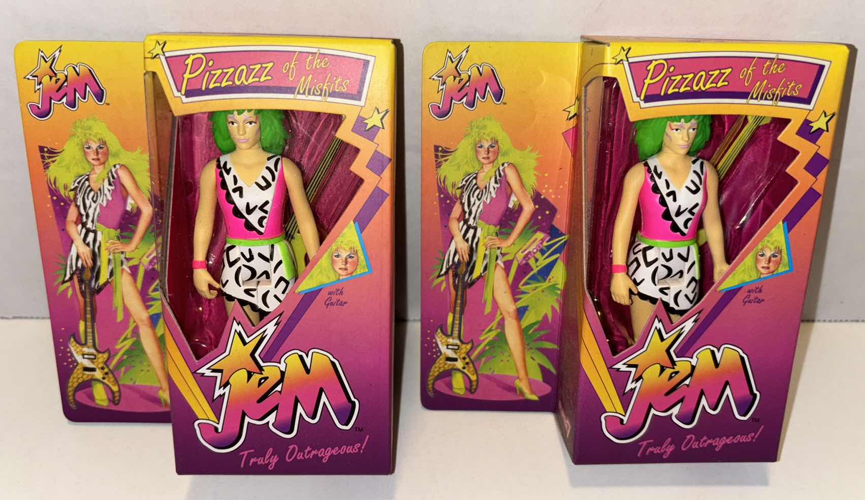Photo 1 of NEW 2-PACK HASBRO REACTION FIGURES JEM 4” MINI FIGURE & ACCESSORIES, “PIZZAZZ OF THE MISFITS”