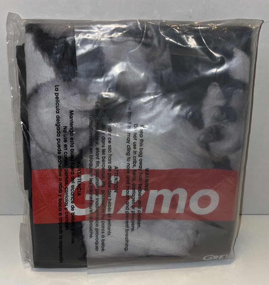 Photo 3 of NEW GREMLINS GIZMO BLACK T-SHIRT, SIZE SMALL