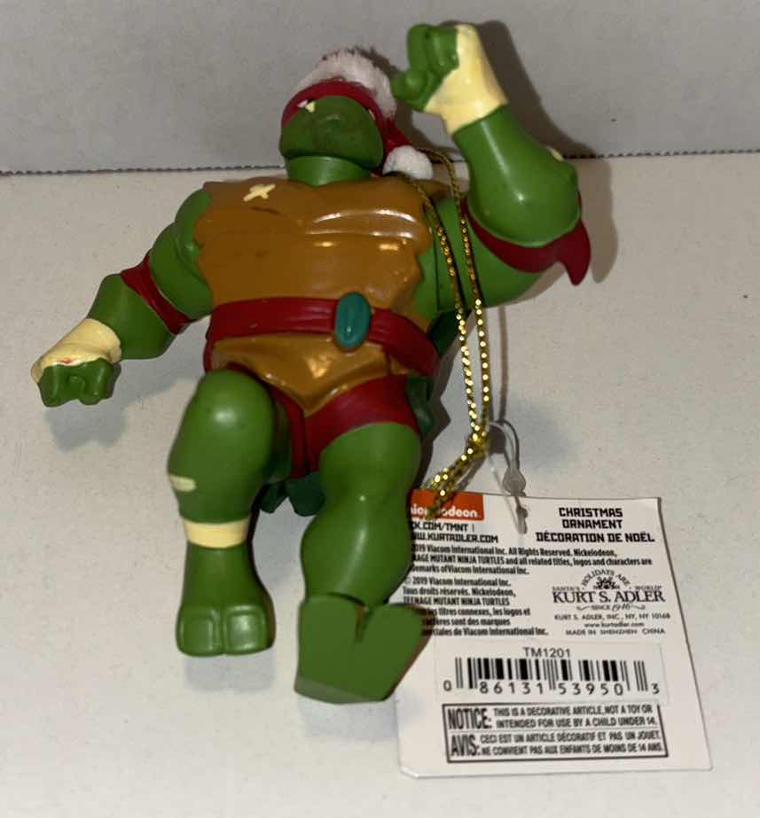 Photo 3 of NEW TMNT SANTA HAT NINJA TURTLE ORNAMENTS (4)