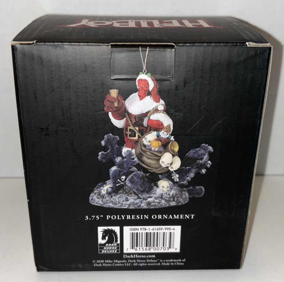 Photo 5 of NEW DARK HORSE DELUXE 3.75” POLYRESIN HELLBOY HOLIDAY ORNAMENT