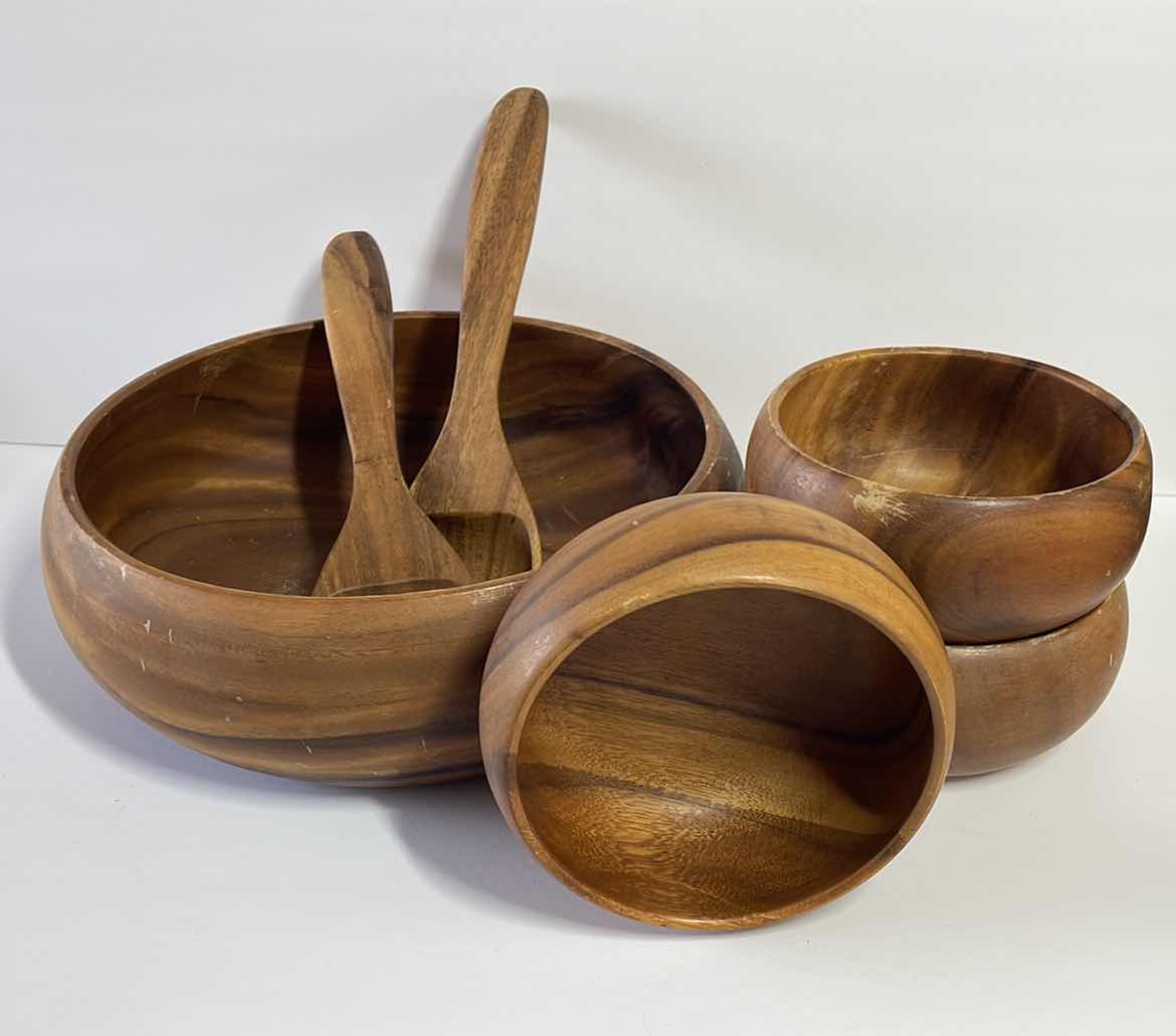 Photo 1 of MCM MONKEYWOOD SALAD SERVING SET