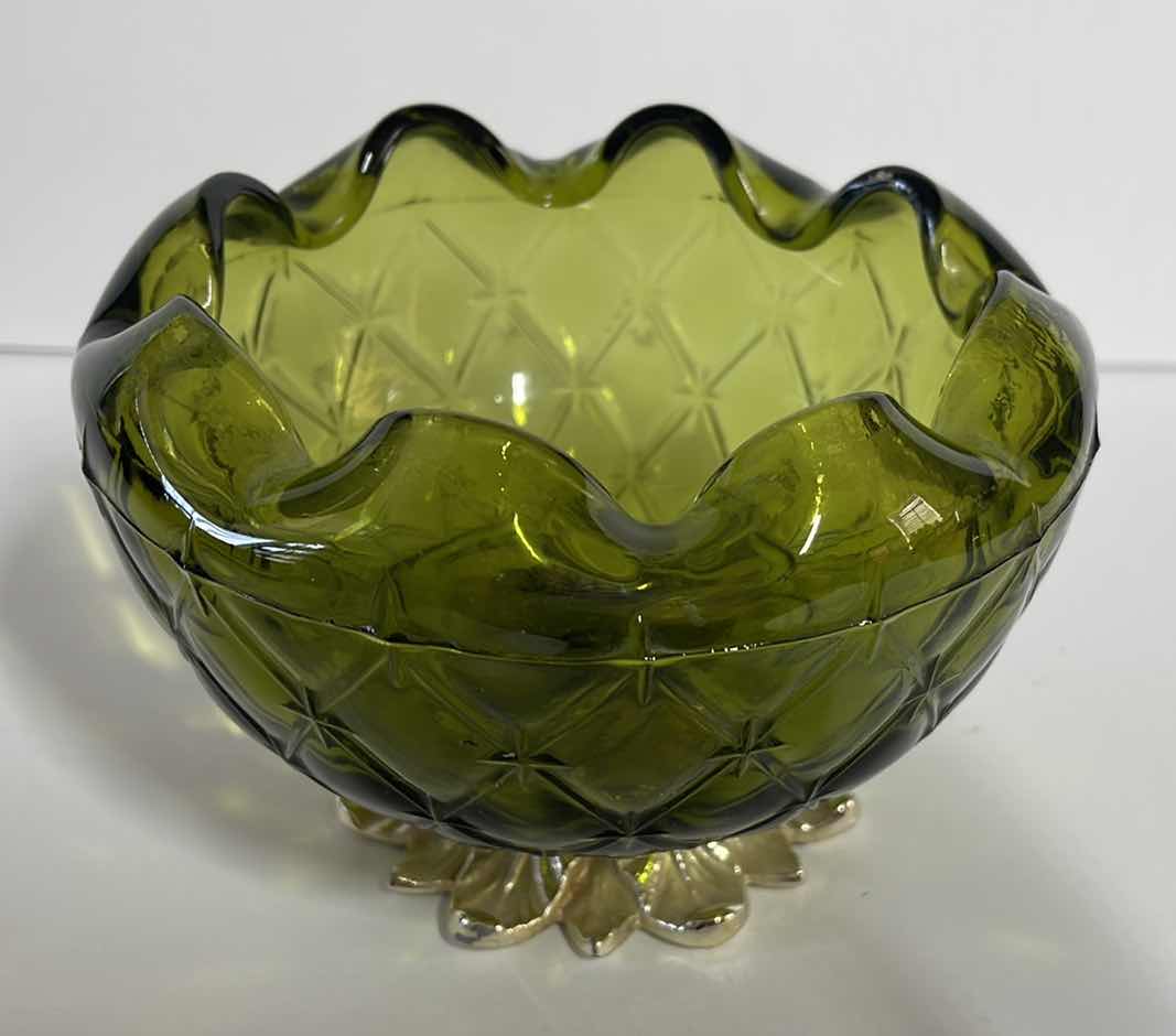 Photo 2 of VINTAGE INDIANA GLASS 3.75” GREEN QUILTED DIAMOND CANDY BOWL METAL LEAF BASE