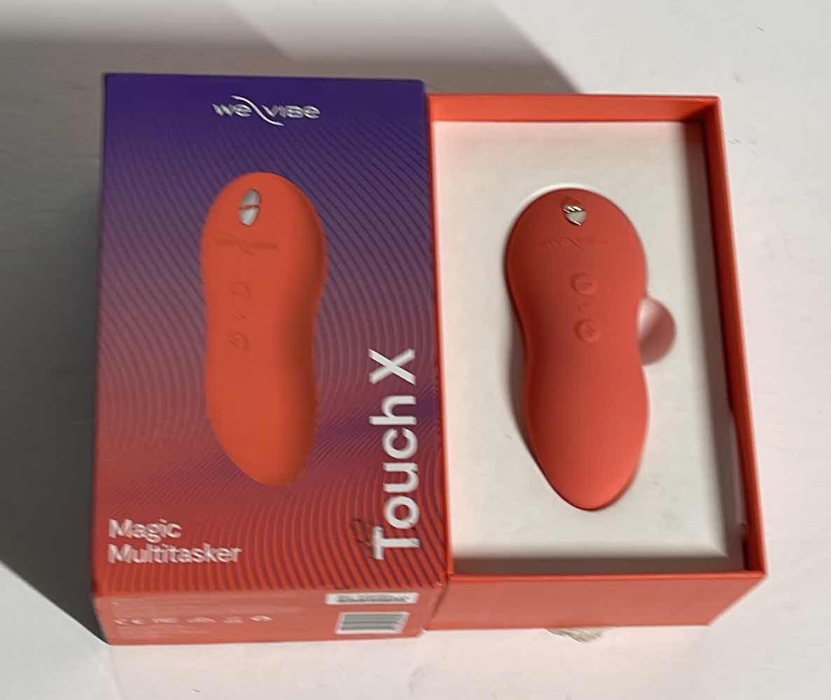 Photo 4 of WE VIBE MAGIC MULTITASKER TOUCH X NIB