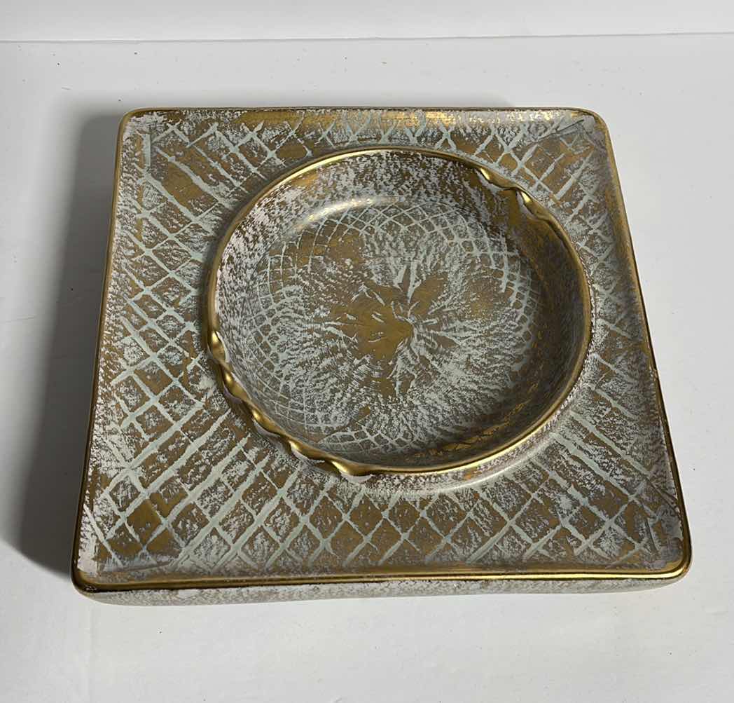 Photo 2 of ART DECO STANGL POTTERY ASHTRAY