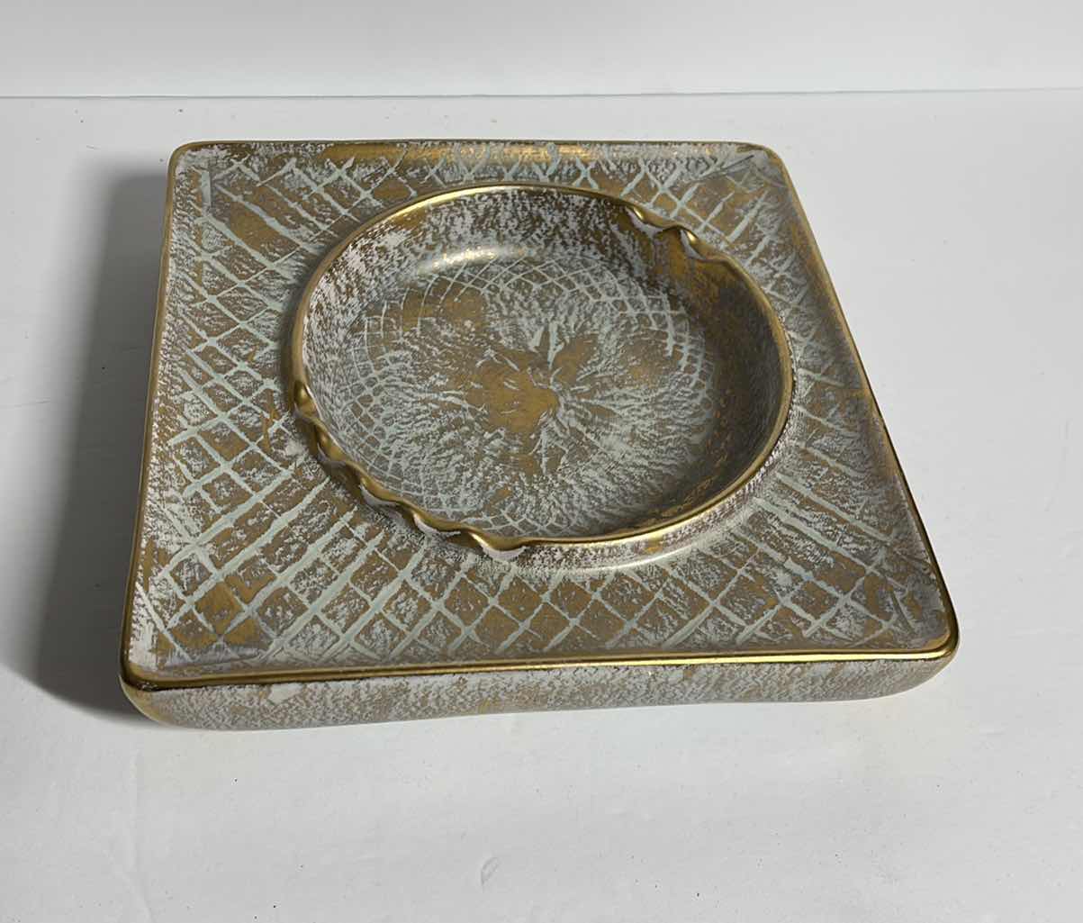 Photo 1 of ART DECO STANGL POTTERY ASHTRAY