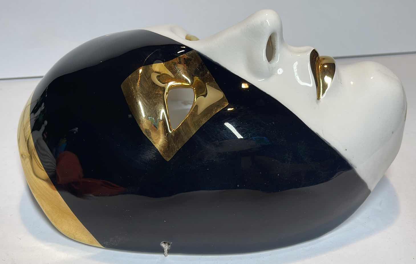 Photo 2 of BAUZE MASQUERADE MASK W/ 24ct GOLD DETAIL CREATED BY THE LLADRO FAMILY SPAIN