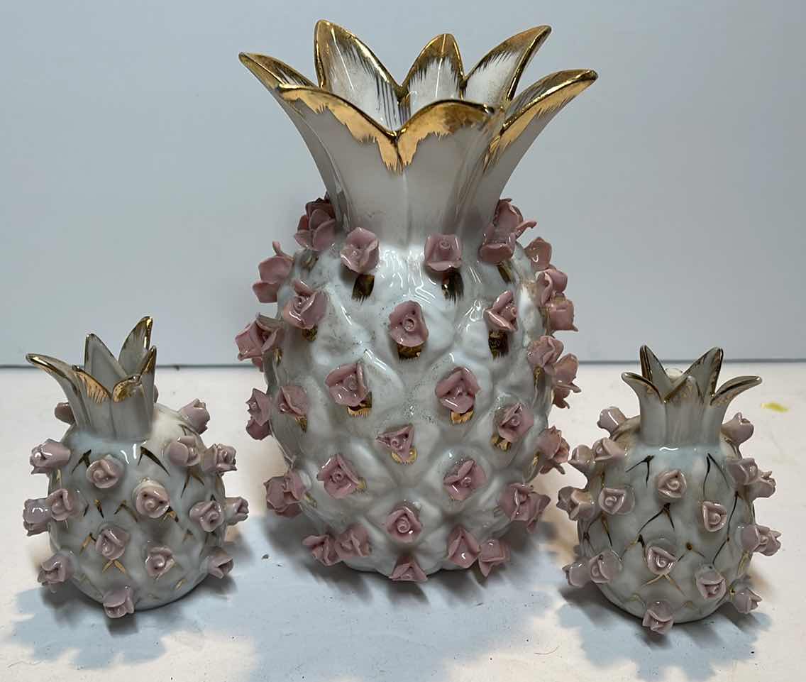 Photo 2 of LEFTON MID CENTURY 1950’s PINEAPPLE FLOWER VASE WITH BLUSH PINK ROSES