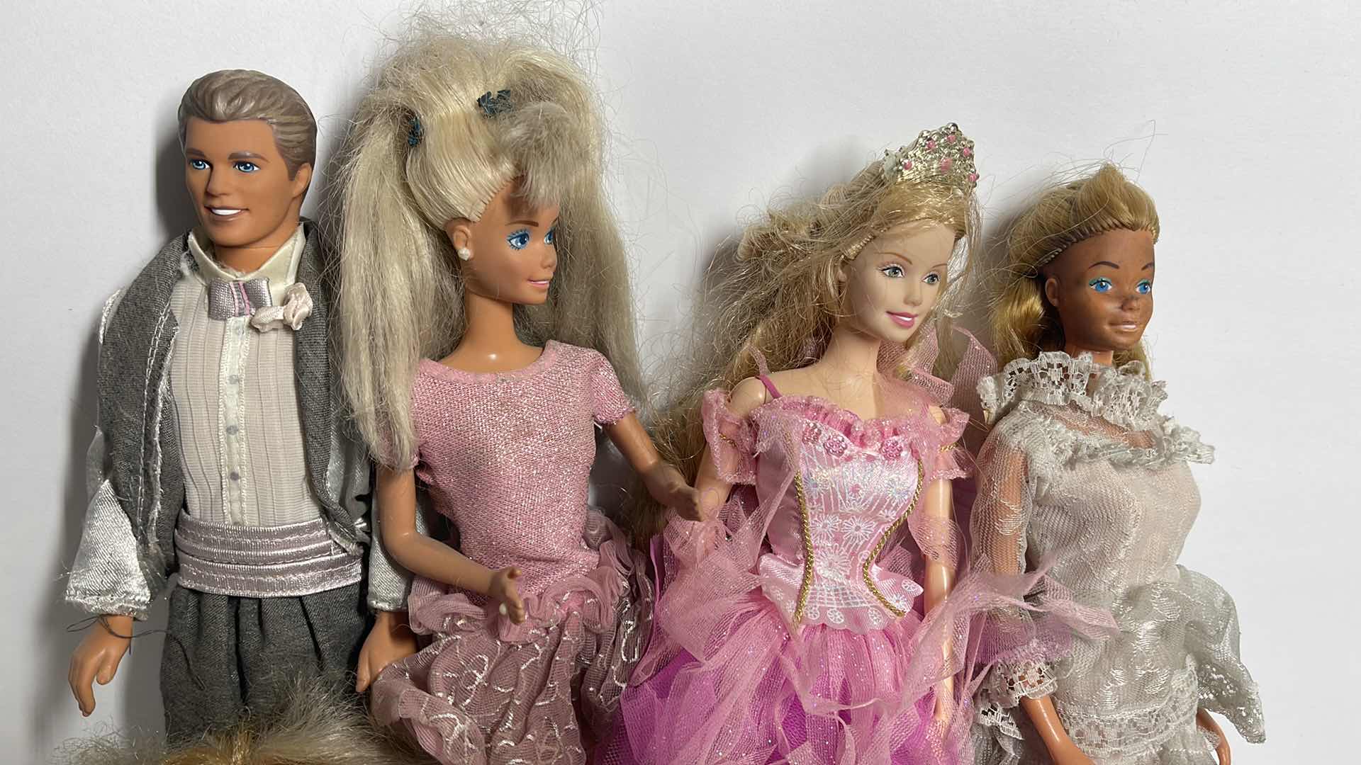 Photo 1 of BARBIE COLLECTION SOME VINTAGE 