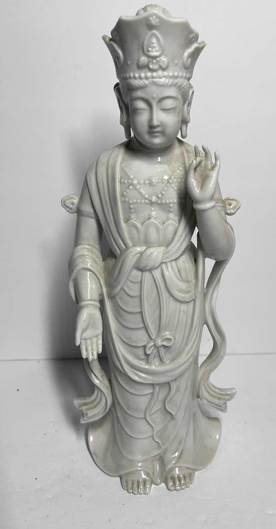 Photo 2 of SERENE & LOVELY “BLANC DE CHINE QUAN YIN “ HIGHLY DETAILED H-12”