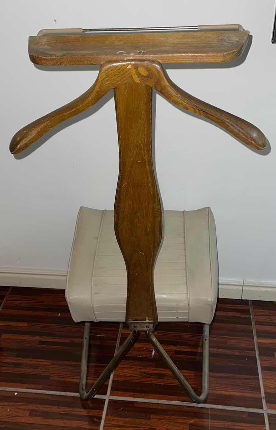 Photo 3 of VINTAGE SETWELL 1960’s MCM VALET CHAIR