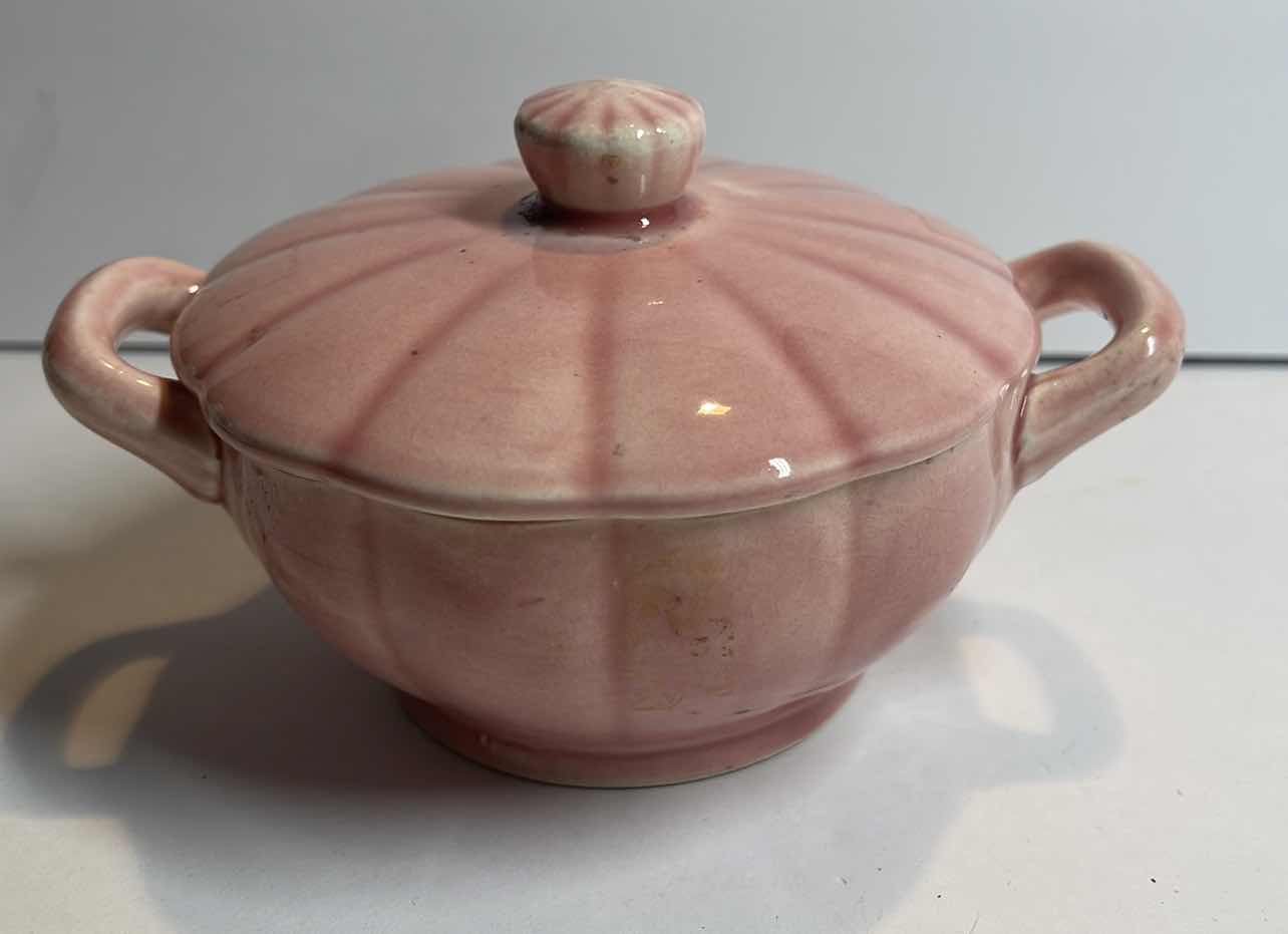 Photo 5 of VINTAGE WS GEORGE PETALWARE PINK LIDDED DISH & ITALIAN HAND-PAINTED VASE AND MUCH MORE