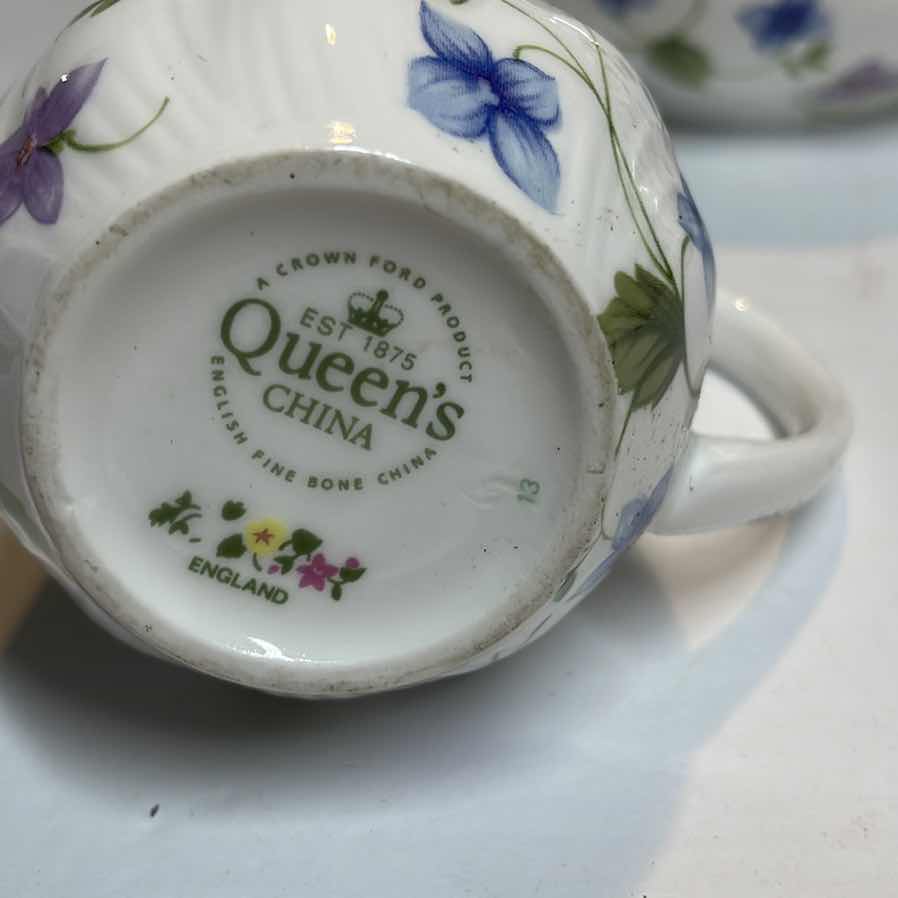 Photo 3 of QUEENS COUNTRY MEADOW OVAL 4 CUP TEAPOT W/ CREAM & hg FINE BONE CHINA ENGLAND -