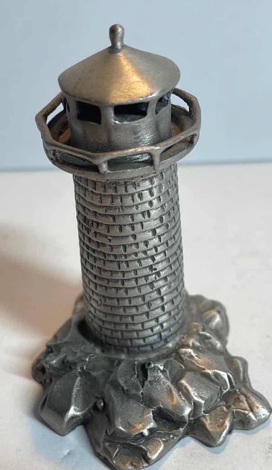 Photo 2 of RAWCLIFFE 1980’S PEWTER LIGHTHOUSE/ FAIRY & WIZARD 