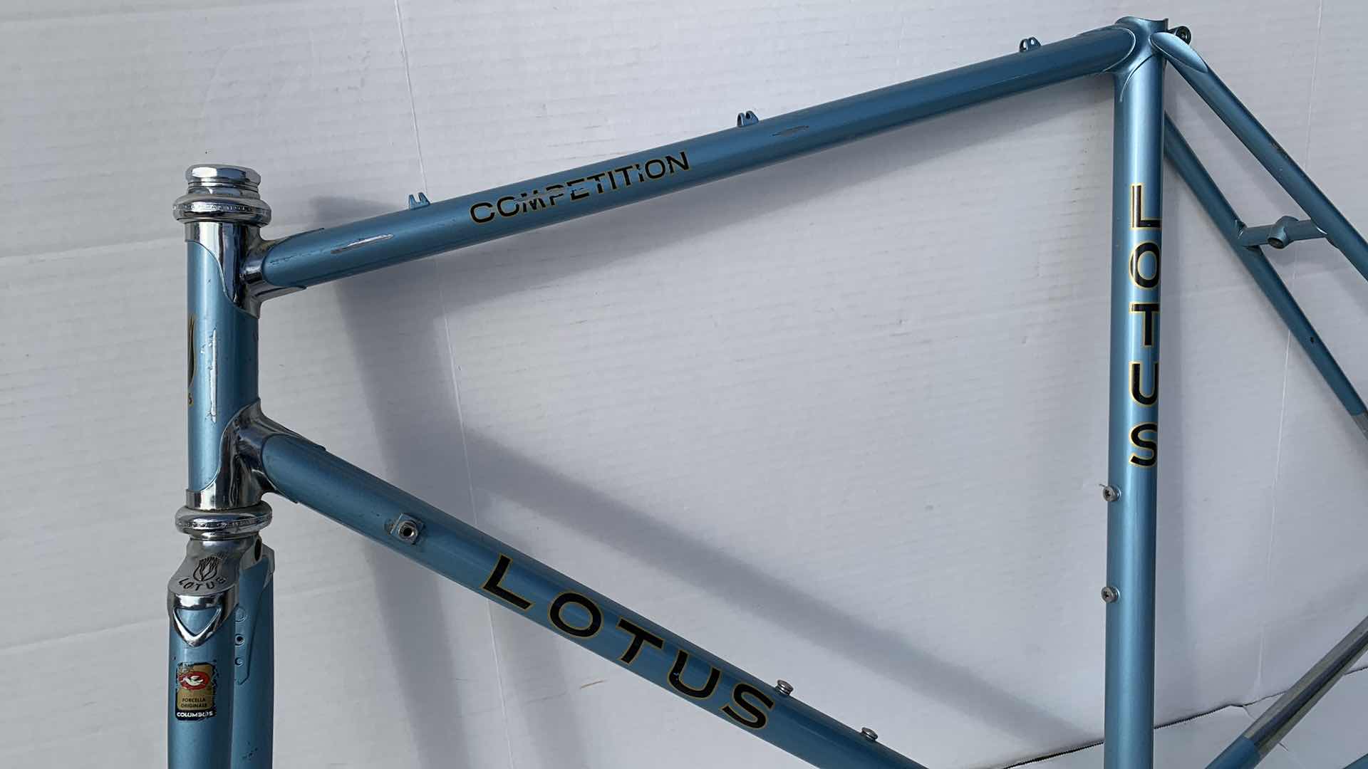 Photo 3 of LOTUS COMPETITION BICYCLE FRAME WITH FORKS ITALIAN MADE. COLUMBUS