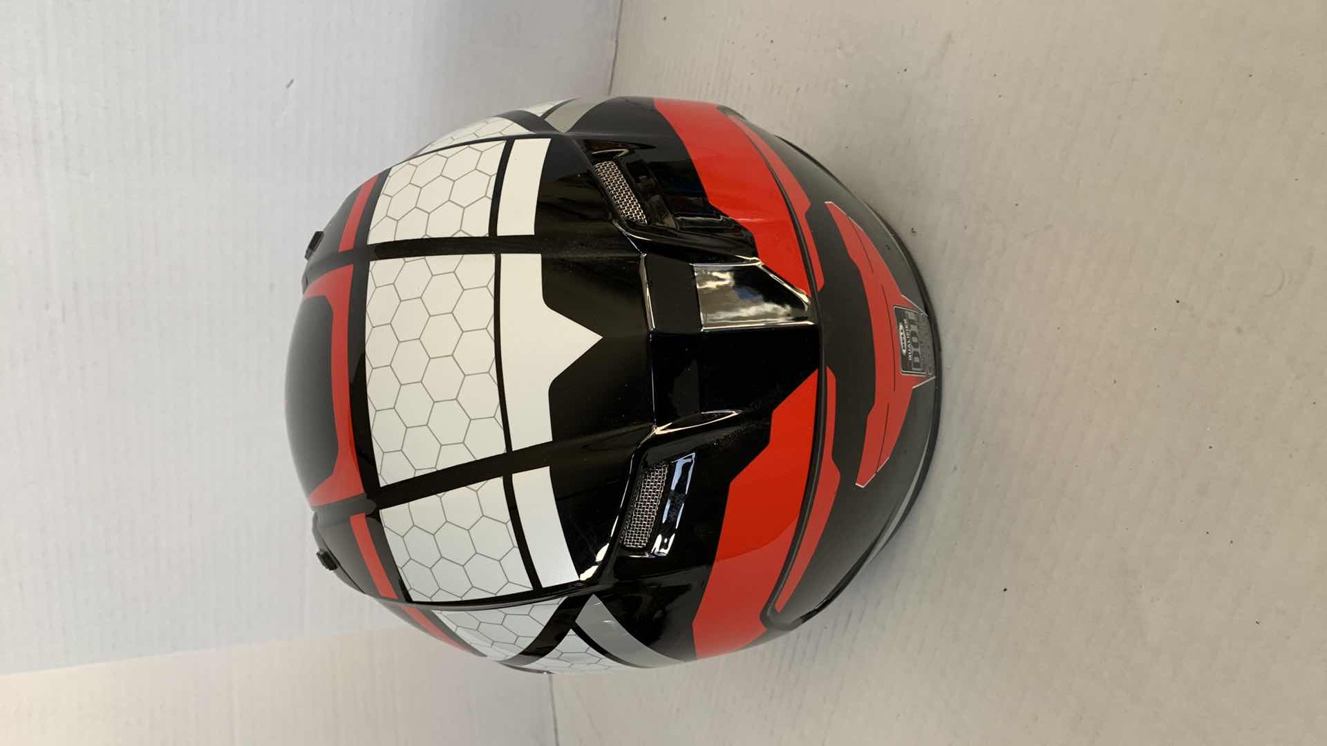 Photo 1 of BELL QUALIFIER DOT STREET BIKE/MOTORCYCLE HELMET SIZE M. ECE 2205 RED AND BLACK