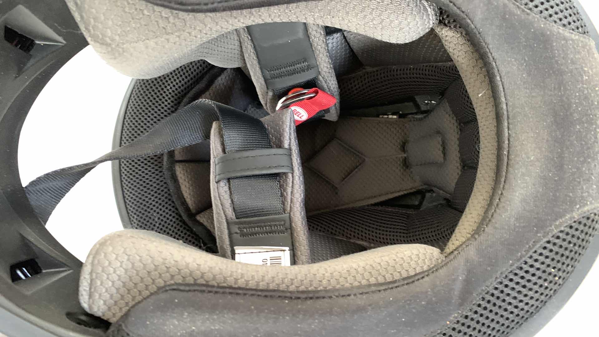 Photo 1 of BELL QUALIFIER DOT STREET BIKE/MOTORCYCLE HELMET SIZE M. ECE 2205 RED AND BLACK