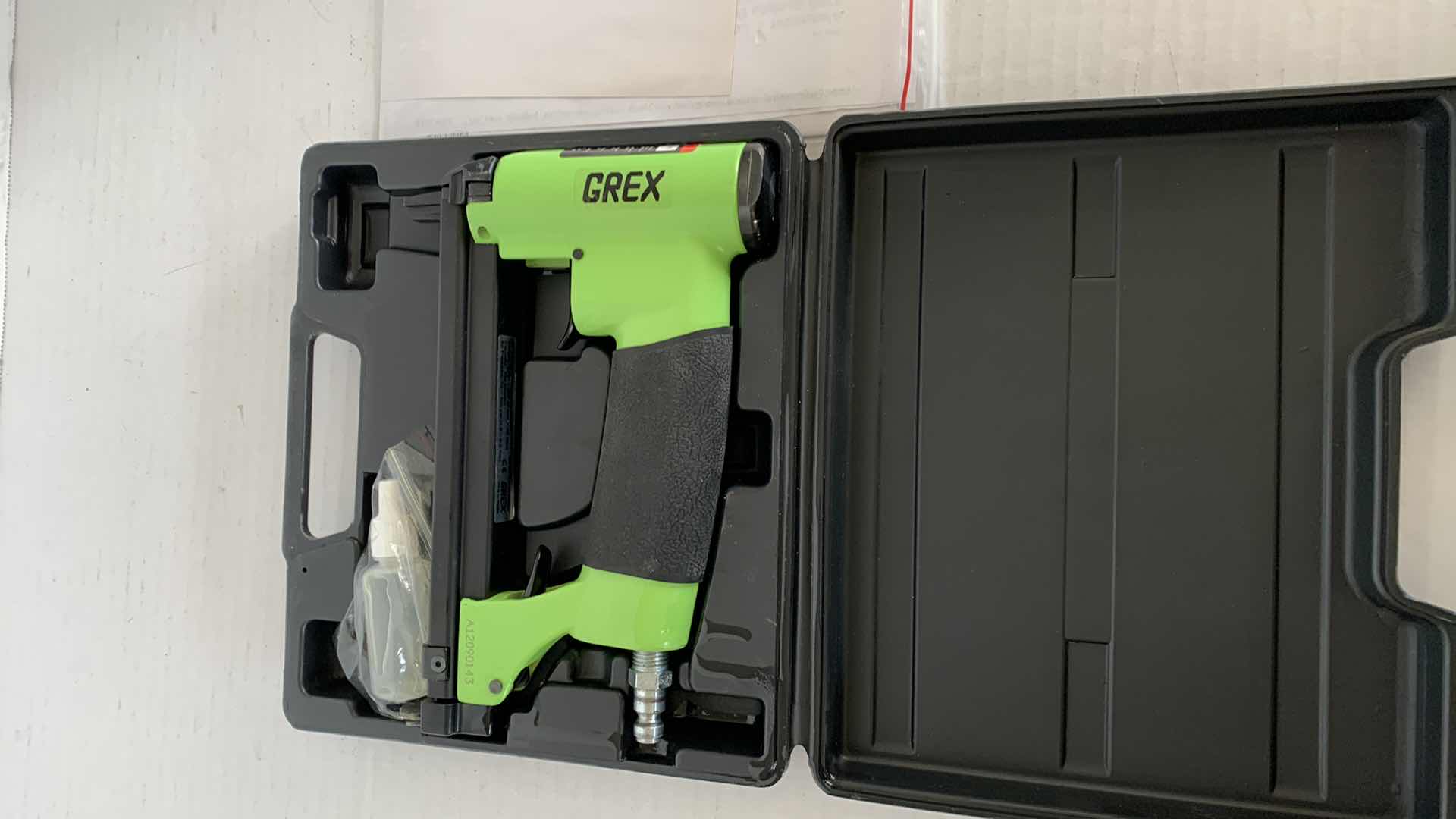 Photo 1 of GREX 22 GAUGE STAPLE GUN WITH CASE