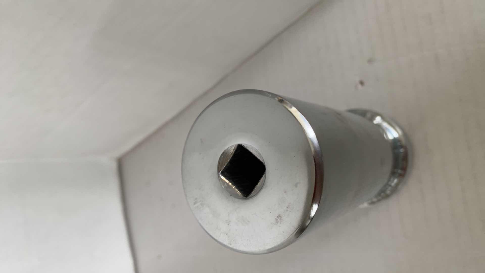 Photo 1 of AUTOMOBILE REPAIR MAIN SHAFT SPROCKET PULLEY