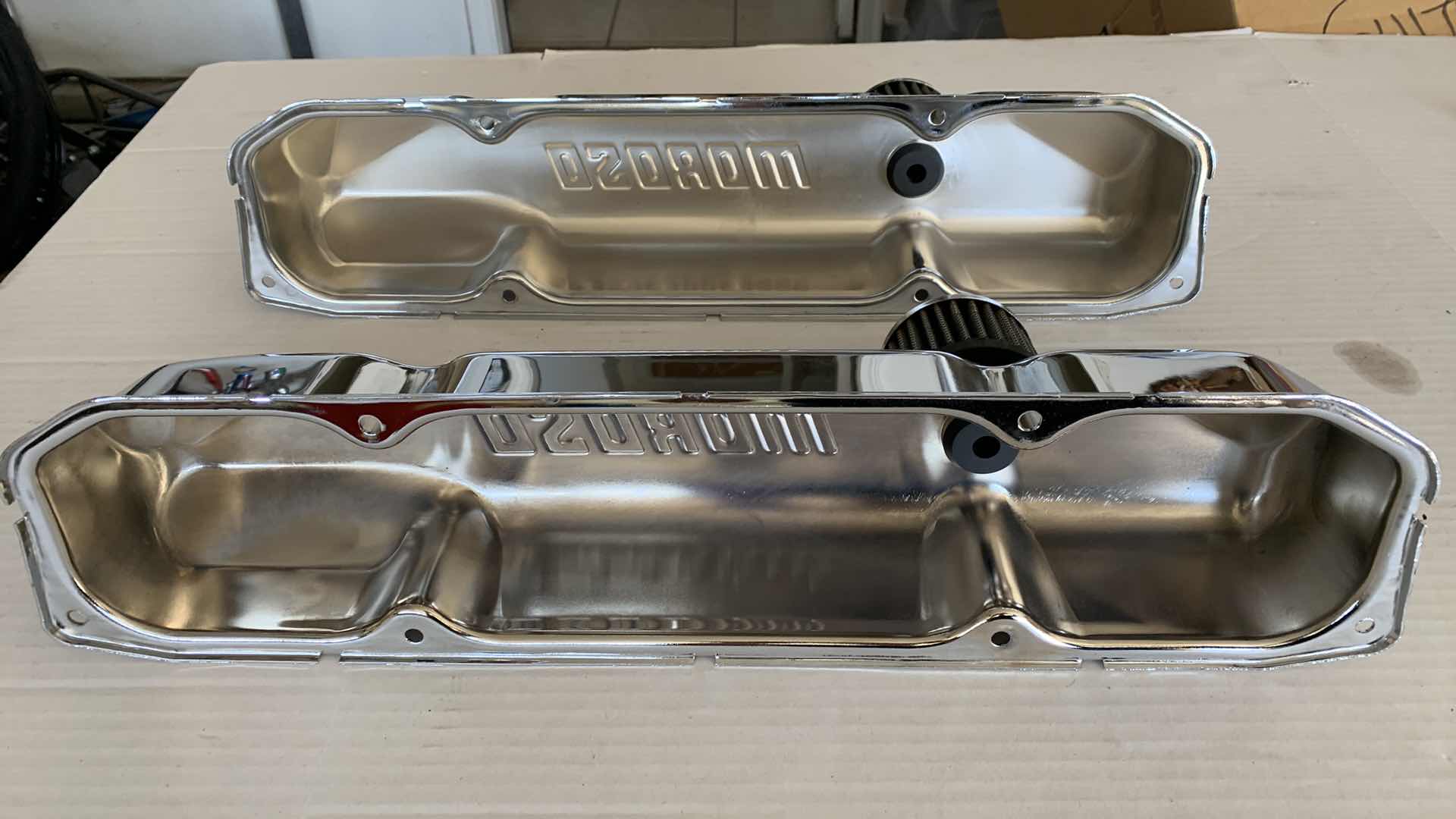 Photo 3 of MOROSO CHROME PLATED STEEL VALVE COVERS WITH K&N VALVE COVER BREATHER S 68180