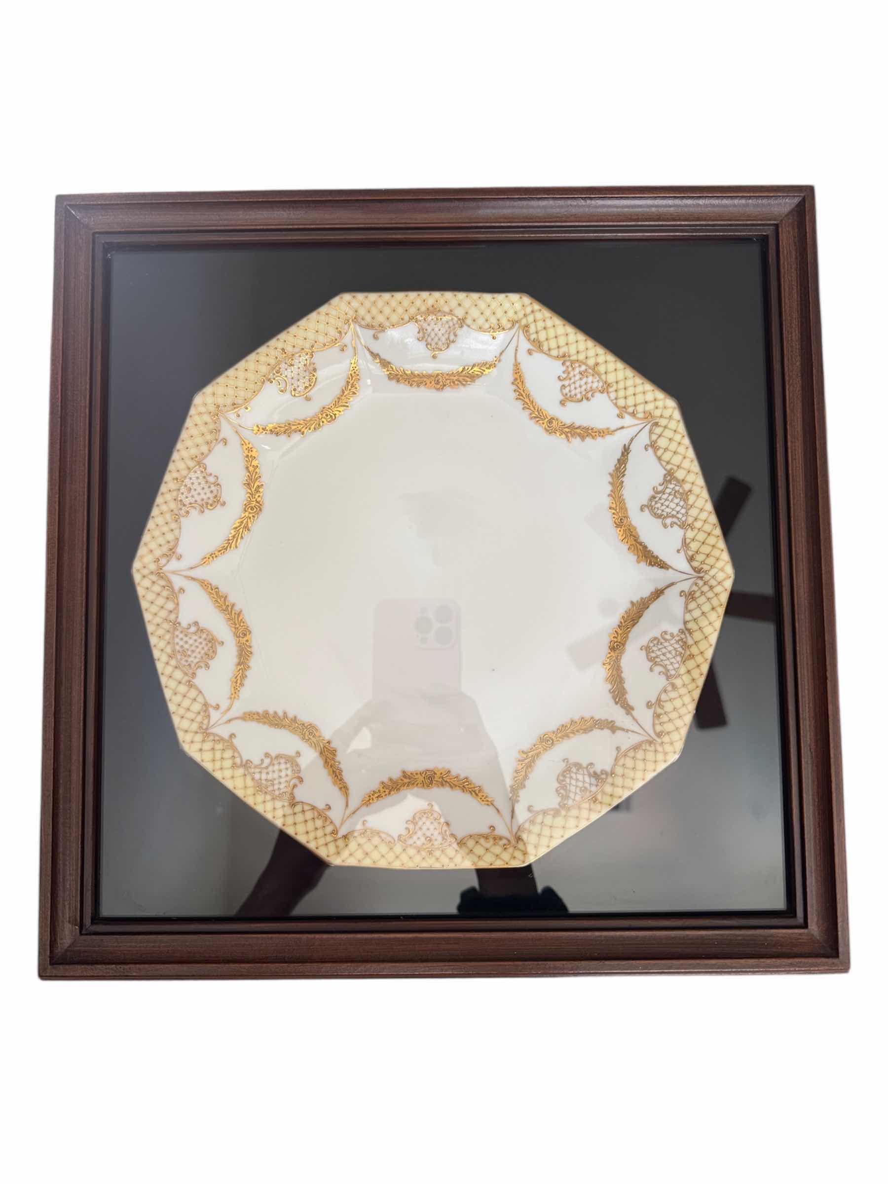 Photo 1 of 80
VINTAGE ANTIQUE OAKWOOD FRAMED LFH HAND PAINTED NIPPON GOLD TRIM BONE CHINA BOWL, ARTWORK, HOME DECOR