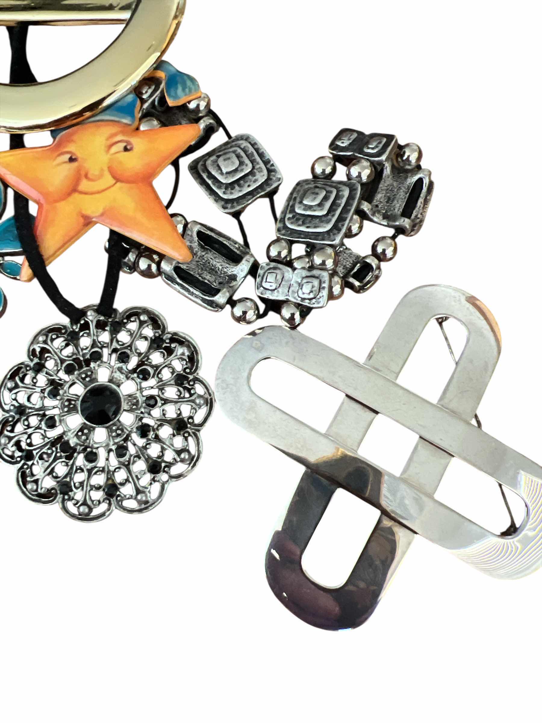 Photo 1 of LOT COSTUME JEWELRY