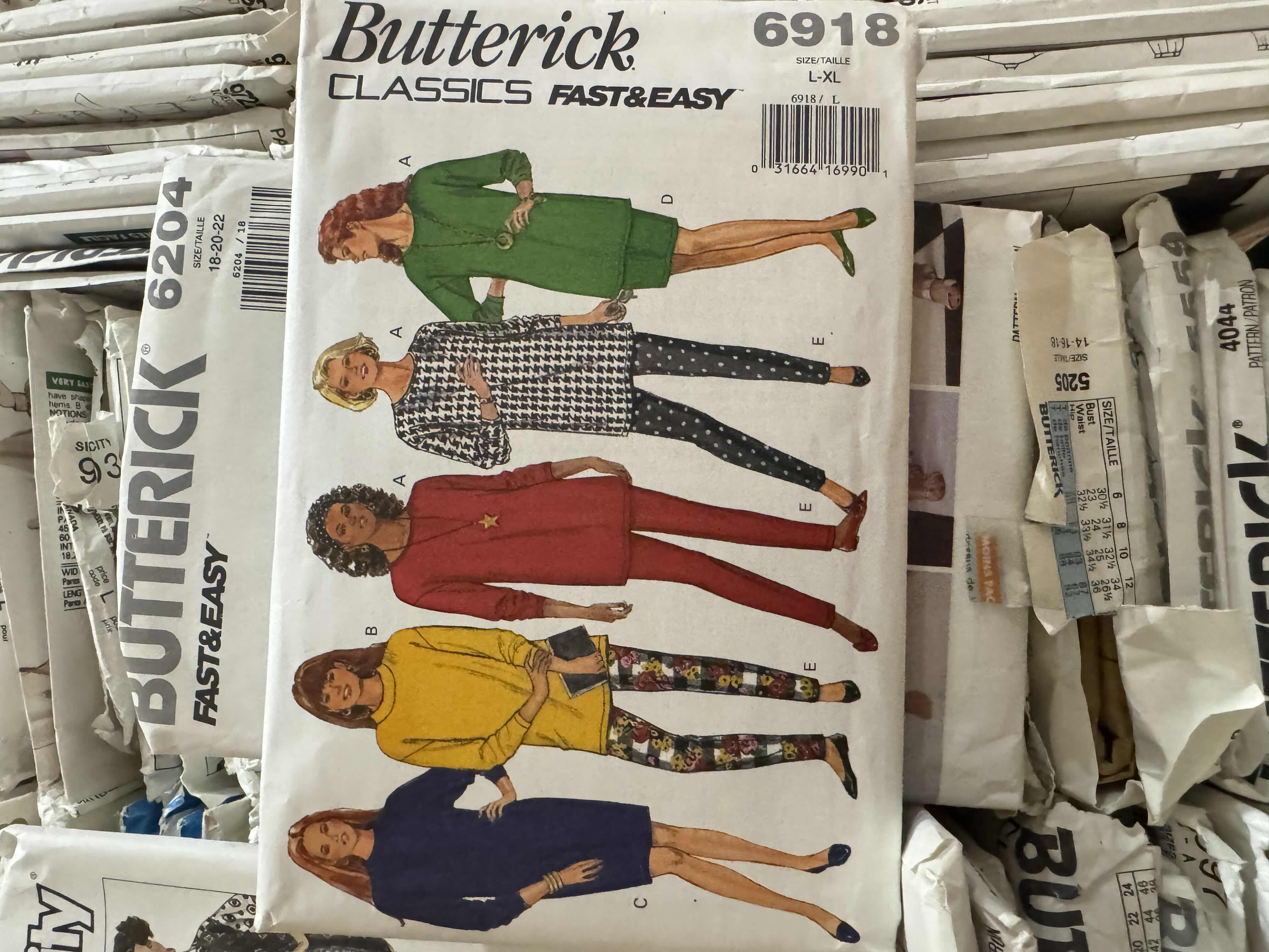 Photo 1 of TOTE OF PATTERNS
