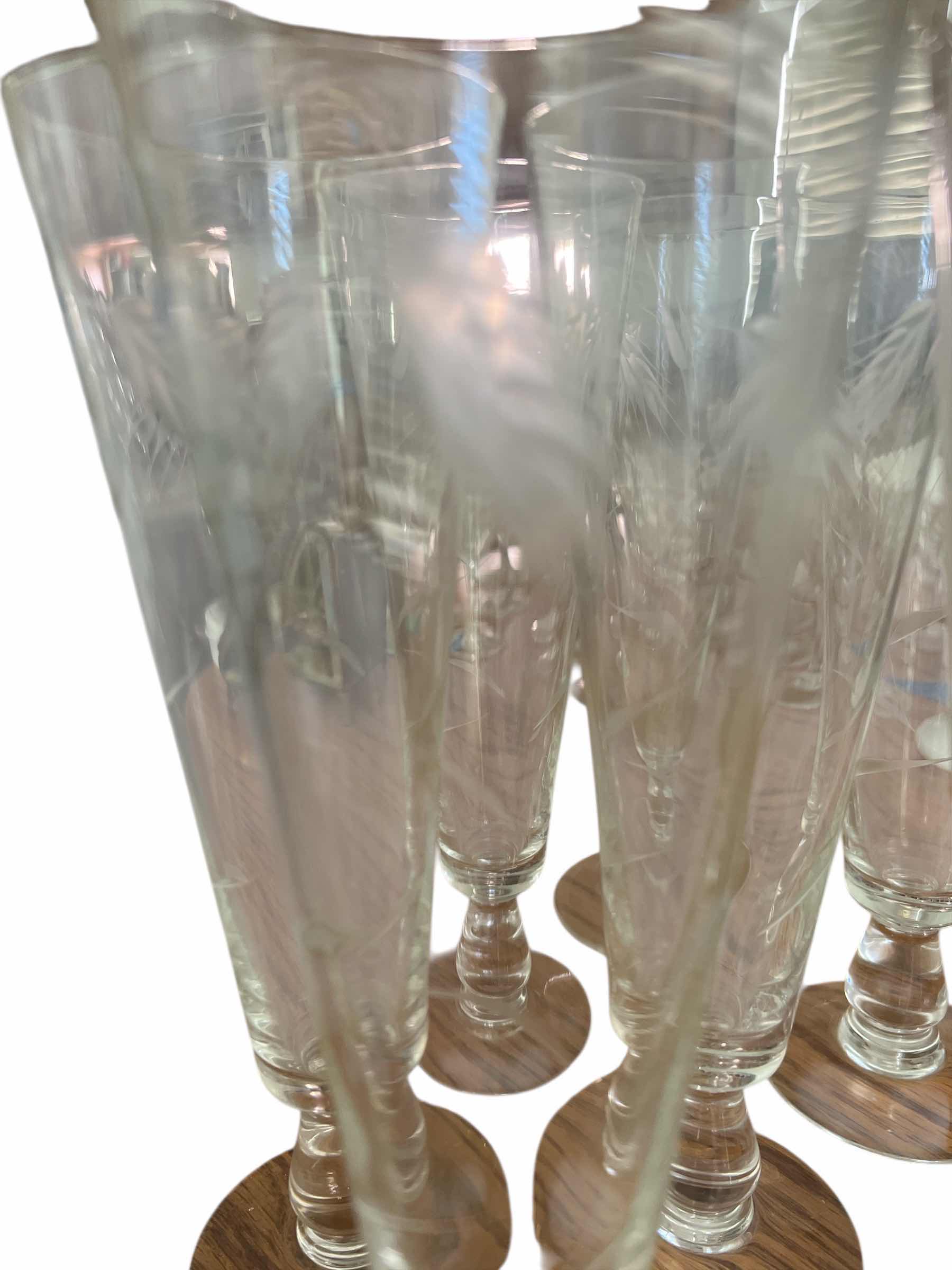 Photo 1 of 8 - CHAMPAGNE FLUTES/PILSNER GLASSES - 8 1/2” - SASASKI WHEAT PATTERN