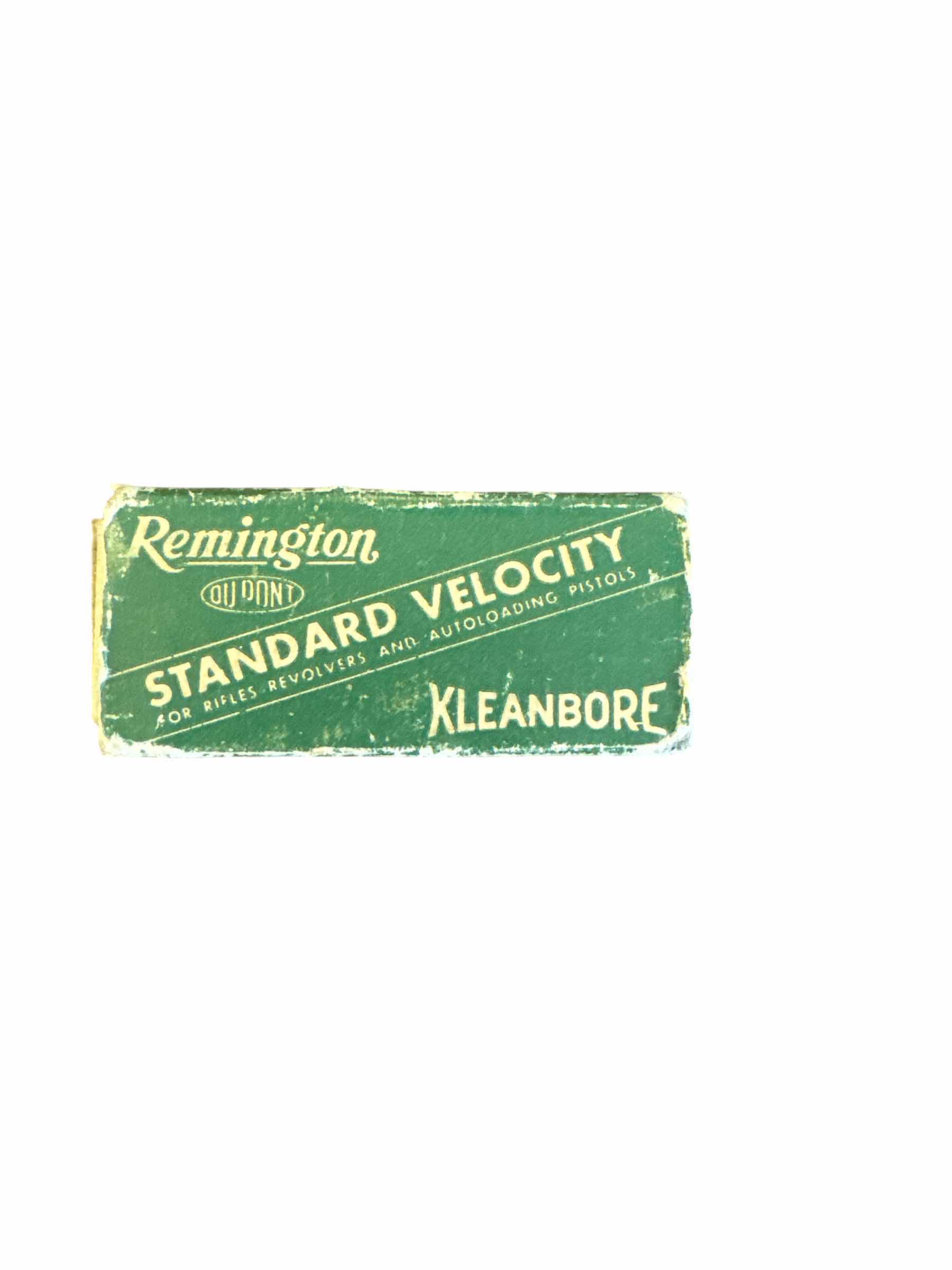 Photo 1 of COLLECTOR BOX OF REMINGTON 22 LONG RIFLE