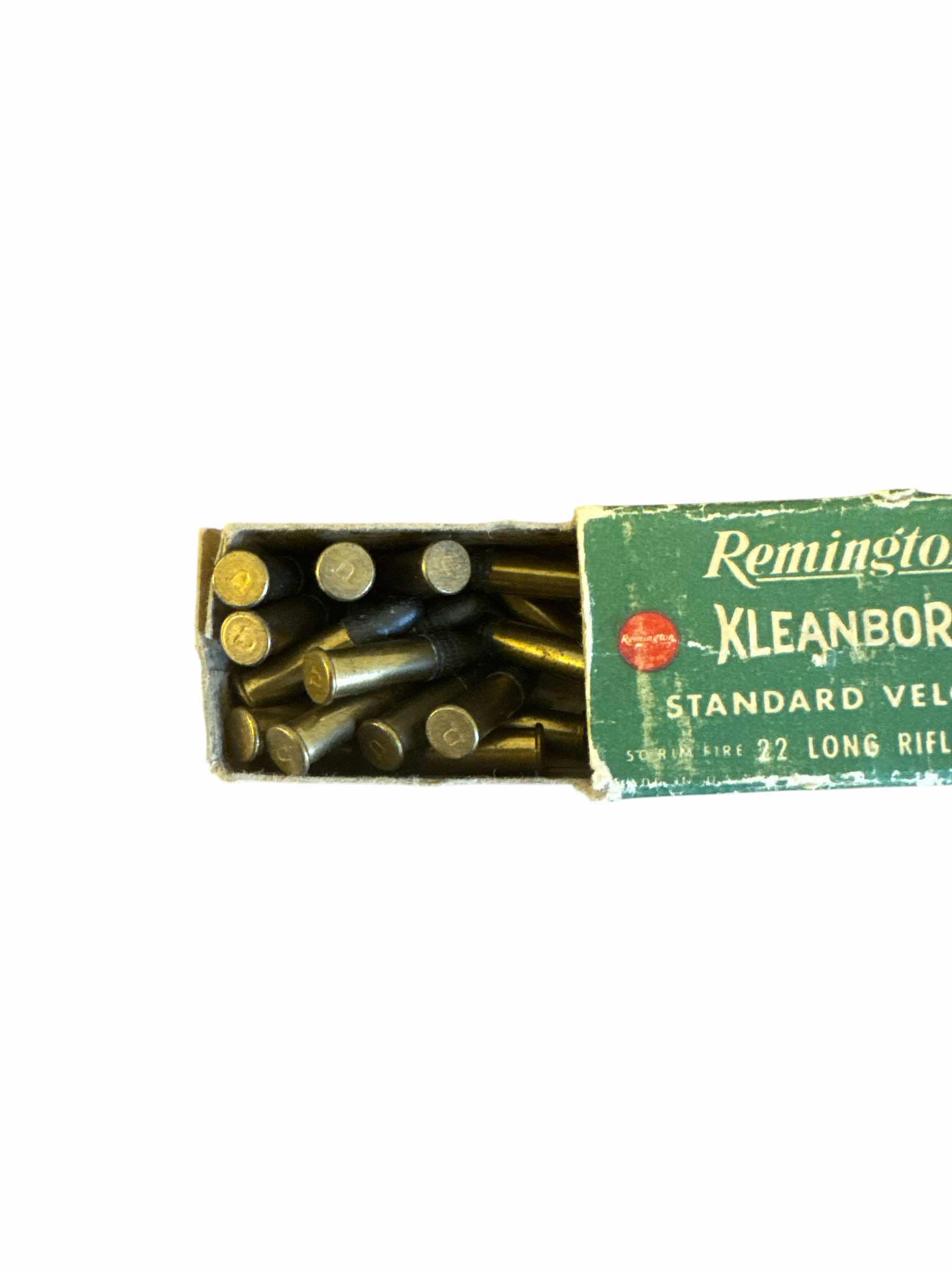 Photo 1 of COLLECTOR BOX OF REMINGTON 22 LONG RIFLE
