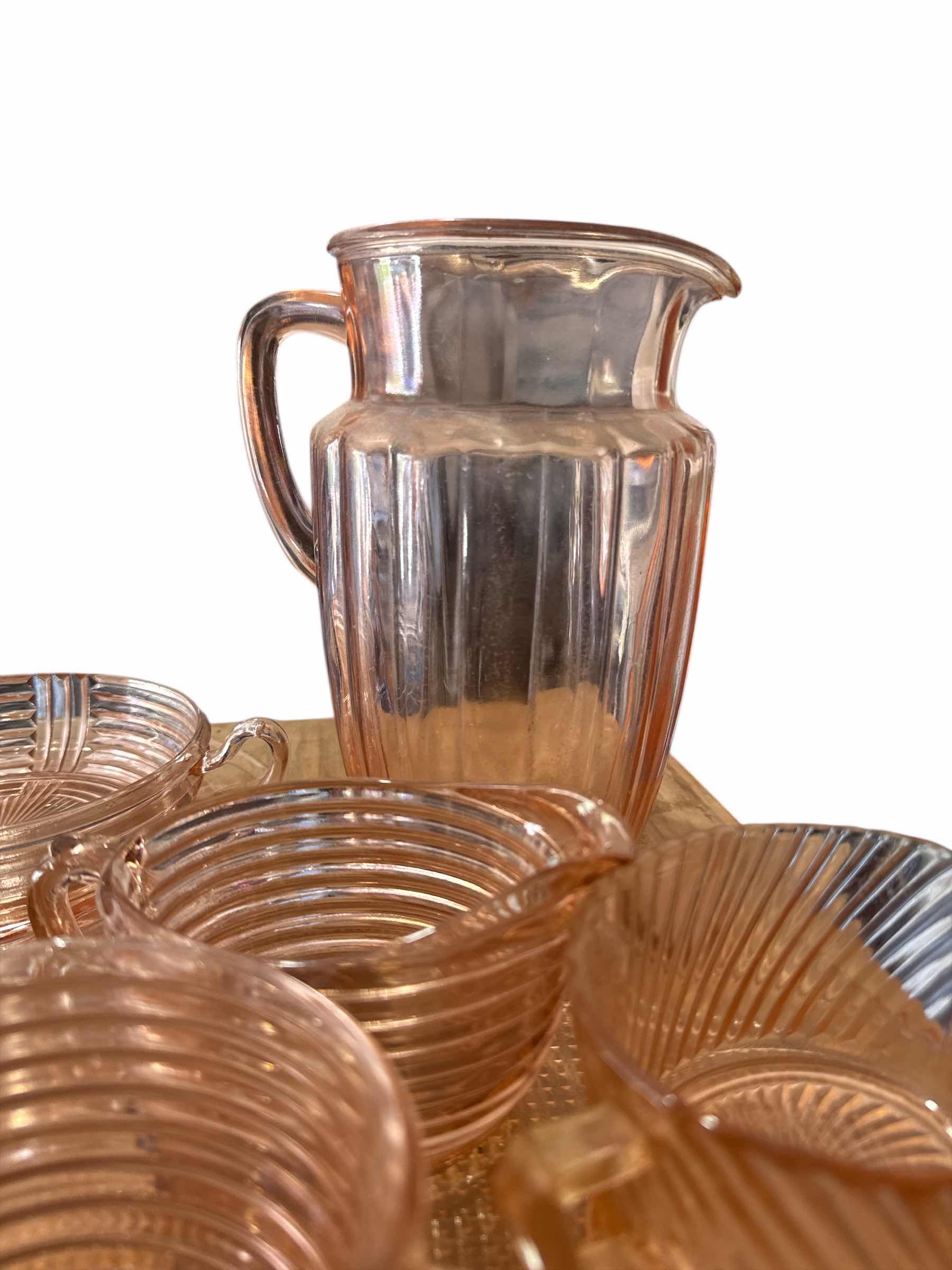 Photo 1 of 8 PIECES OF VINTAGE PINK DEPRESSION GLASS