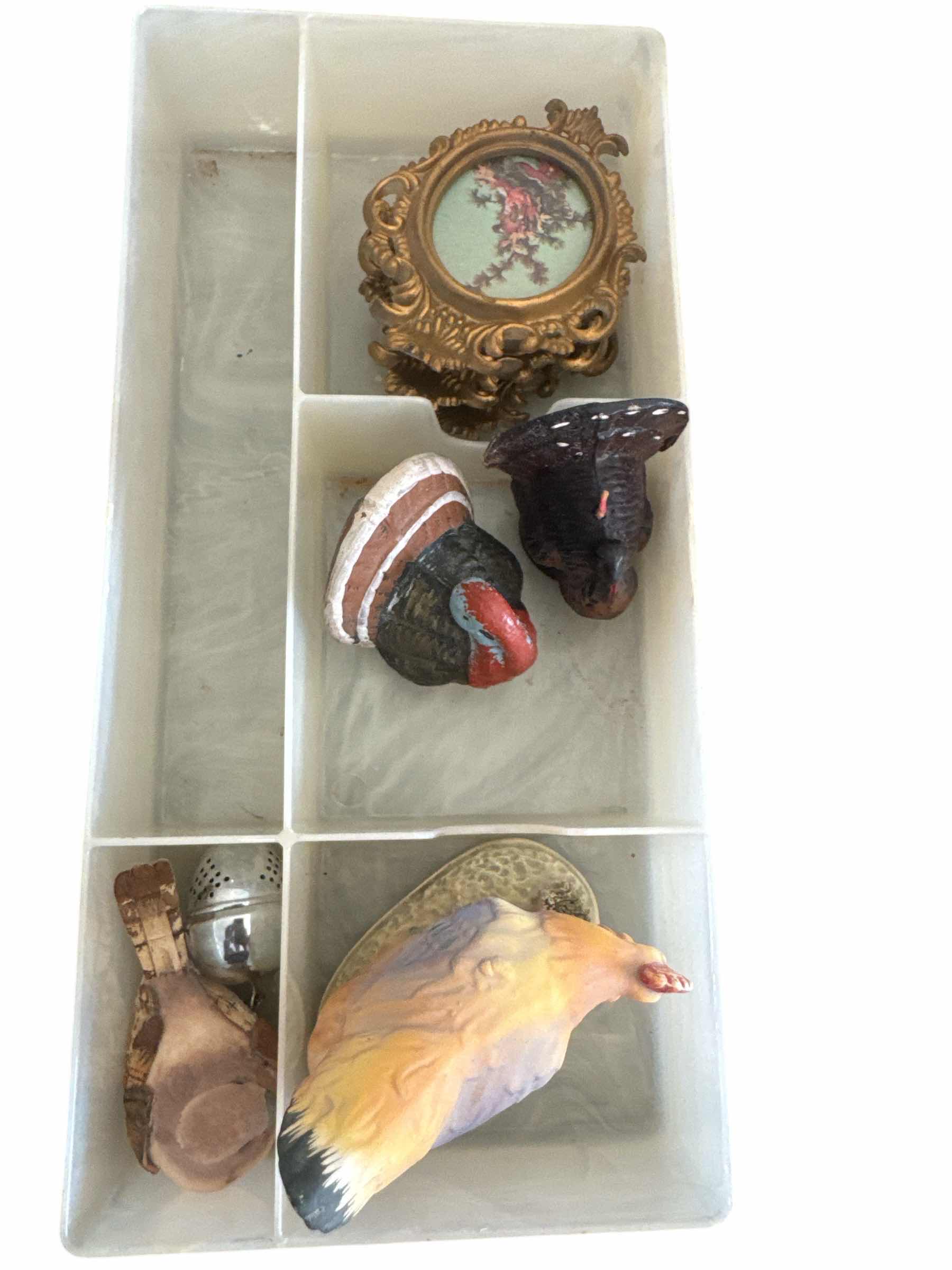 Photo 1 of VINTAGE HOME DECOR ITEMS