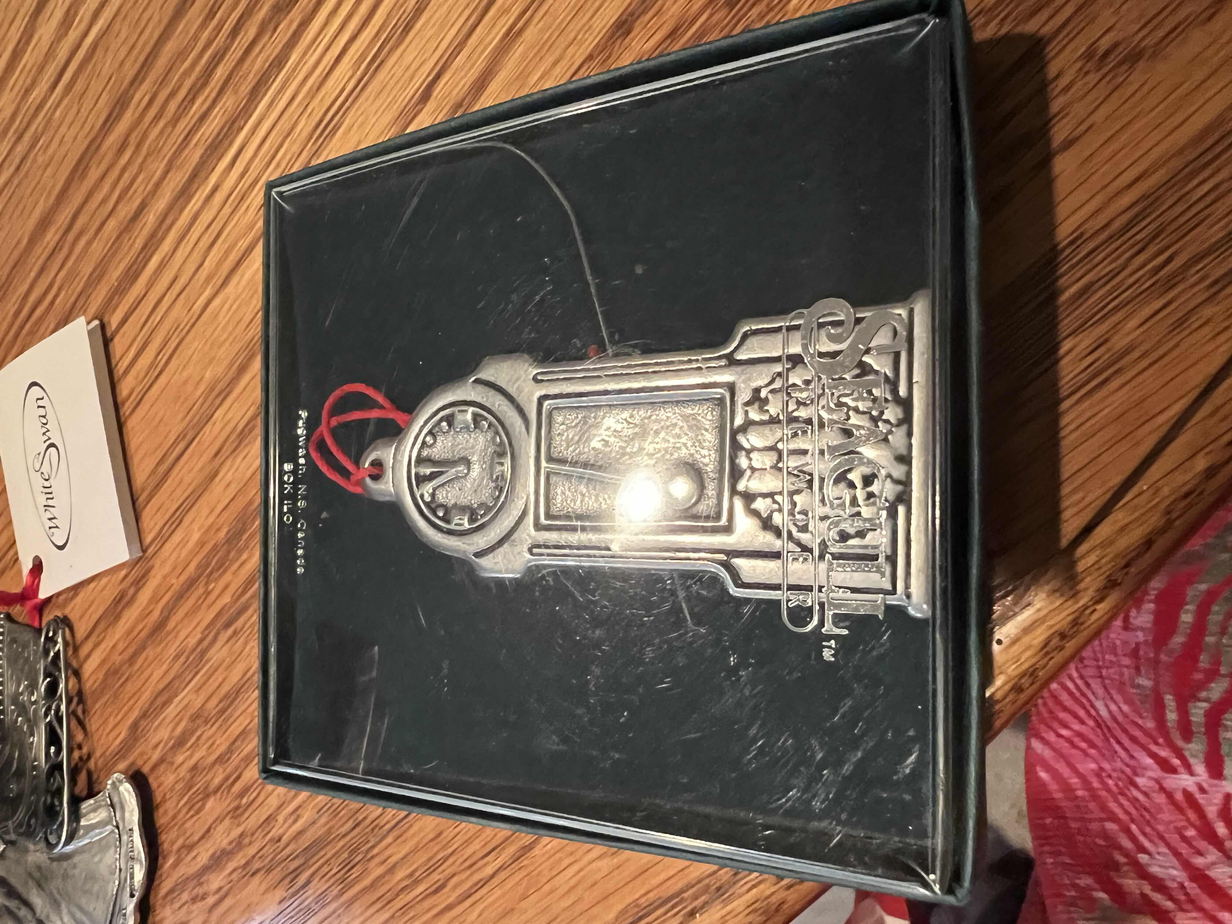 Photo 1 of LOT OF PEWTER CHRISTMAS ORNAMENTS SEAGULL PEWTER ARTIST SIGNED AND WHITE SWAN PEWTER