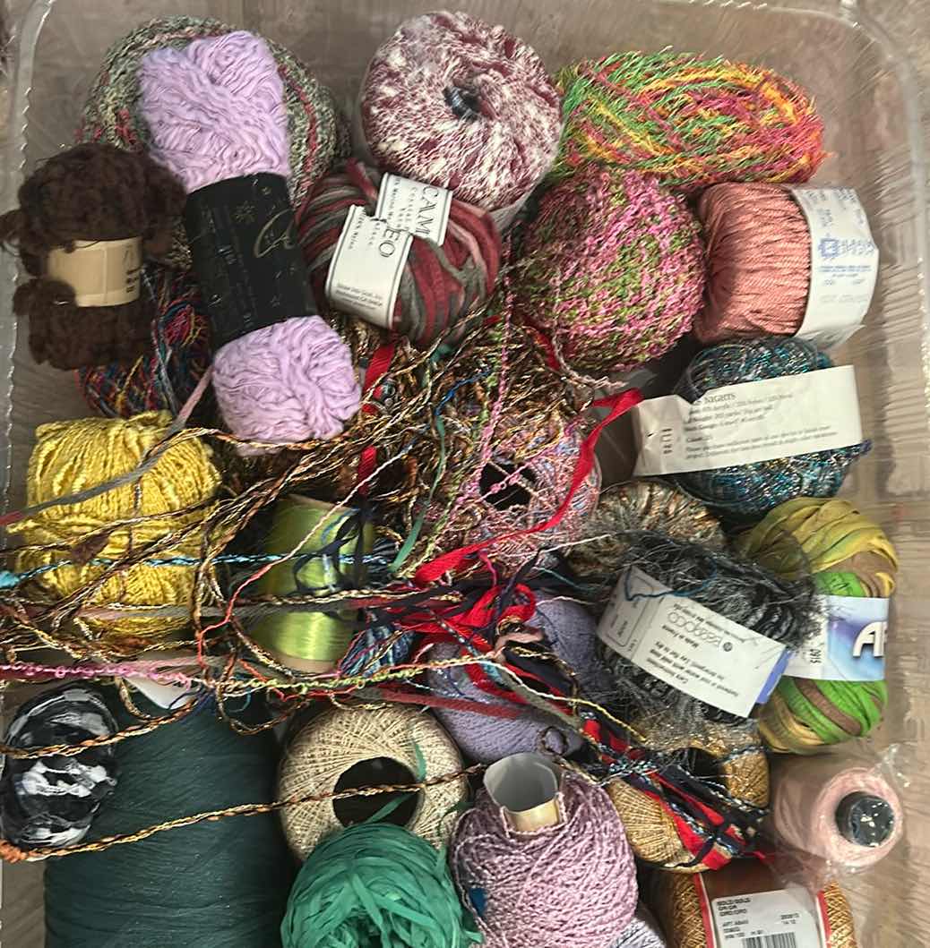 Photo 1 of CONTENTS OF TRAY ASSORTED YARN