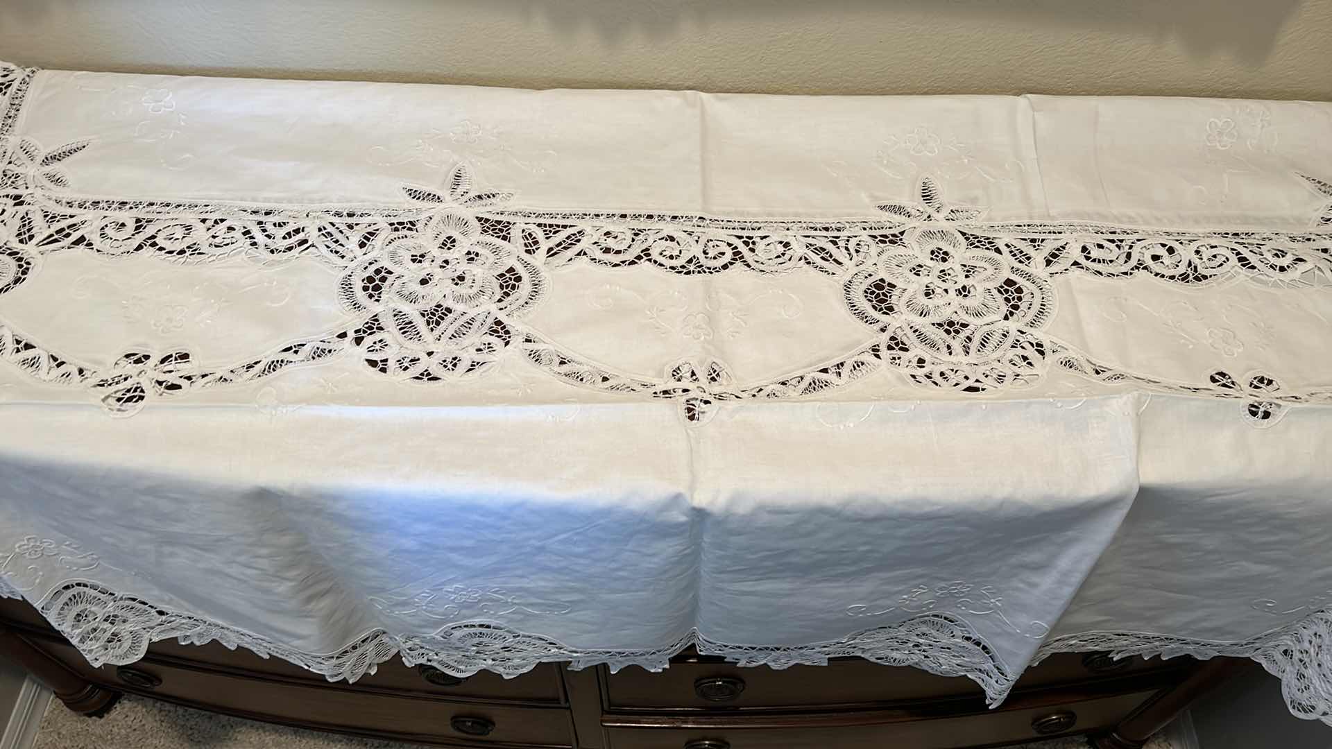 Photo 3 of GORGEOUS EMBROIDERED TABLECLOTH 132�” x 102”
