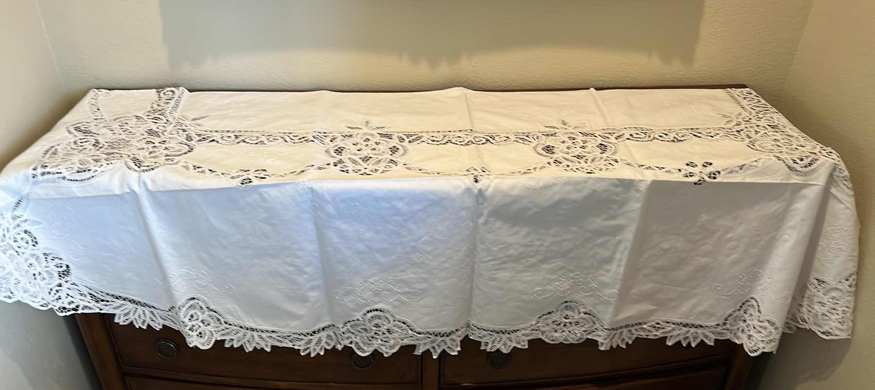 Photo 7 of GORGEOUS EMBROIDERED TABLECLOTH 132” x 102”