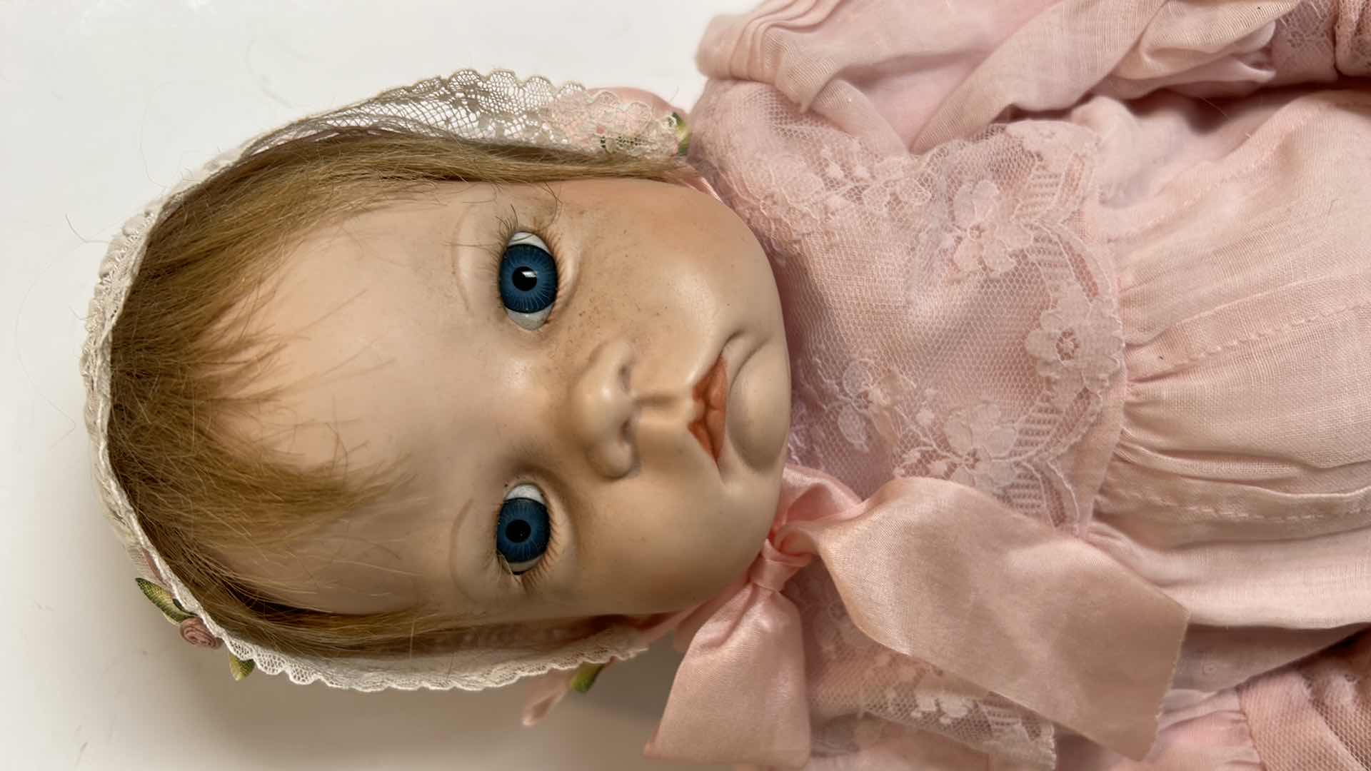 Photo 3 of VINTAGE PORCELAIN REAL LIFE LIKE BABY DOLL - MARY JO 87 H22”