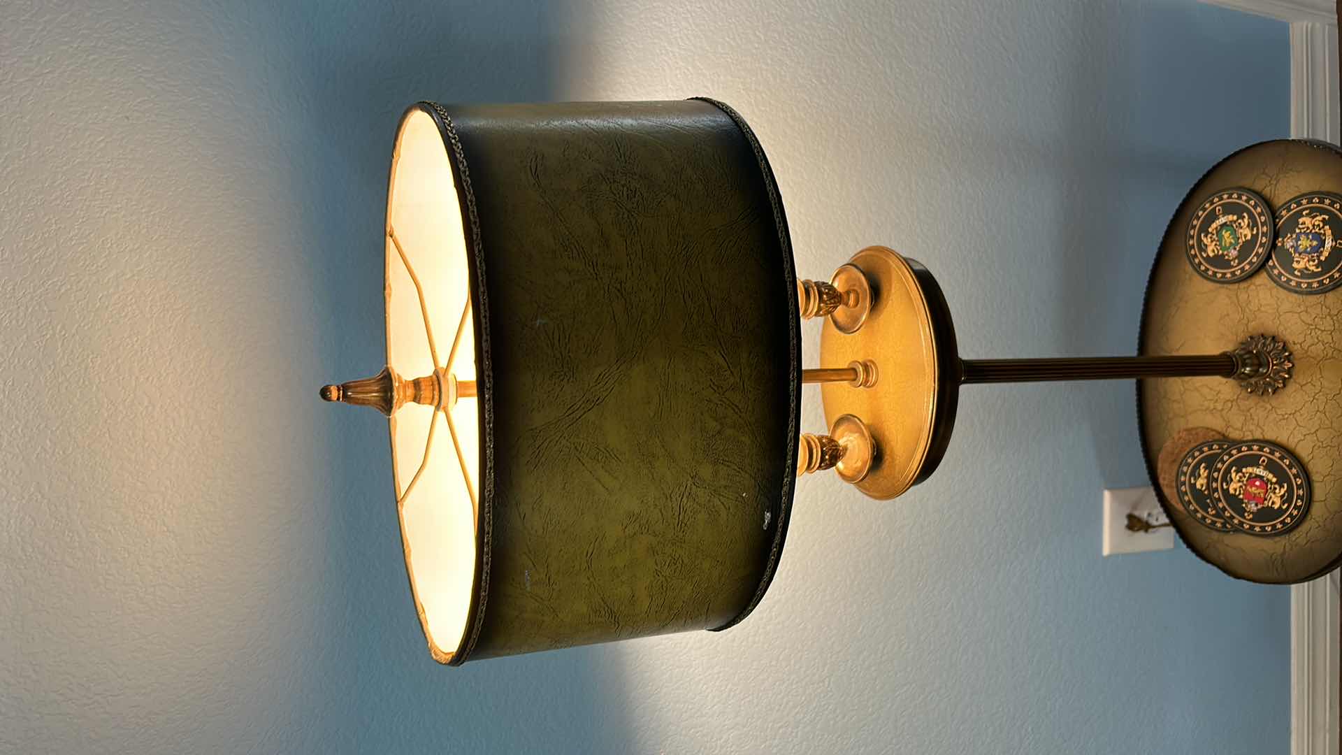 Photo 2 of VINTAGE FLOOR LAMP H55”