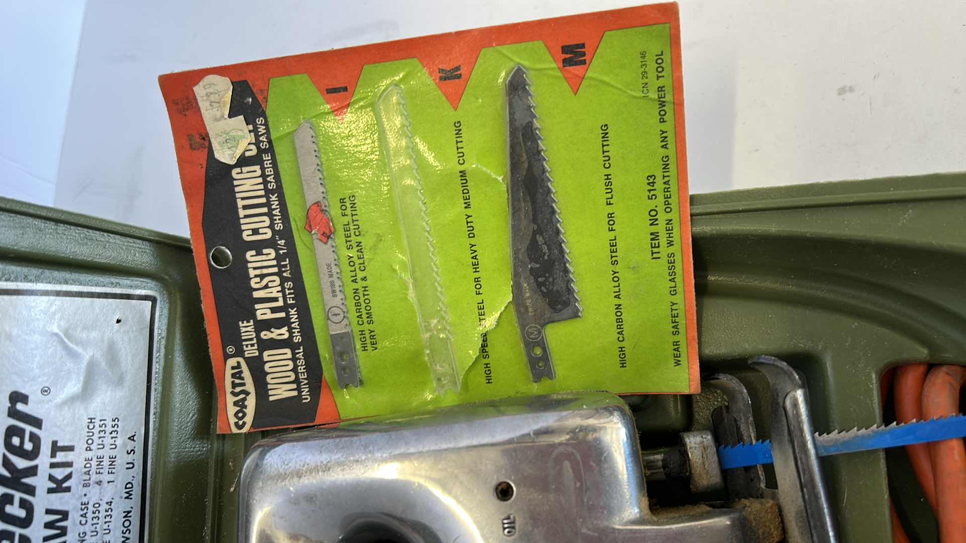 Photo 3 of BLACK AND DECKER JIG SAW KIT