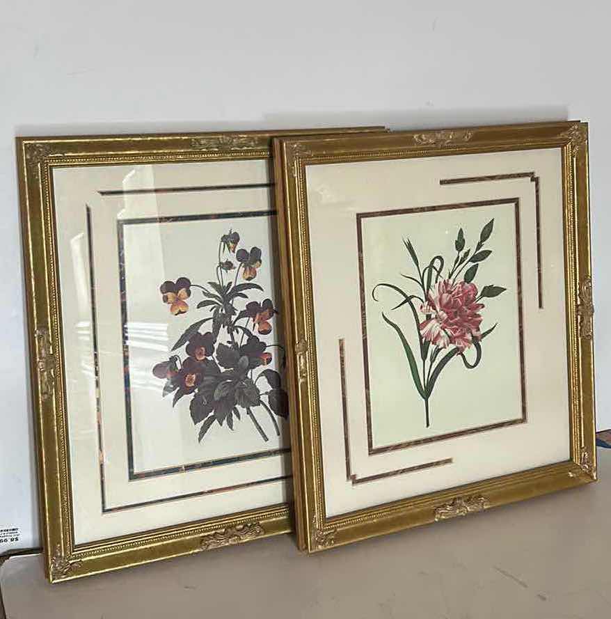 Photo 6 of 2 WALL DECOR- FLORAL ARTWORK GOLD FRAMED 15” x 17”